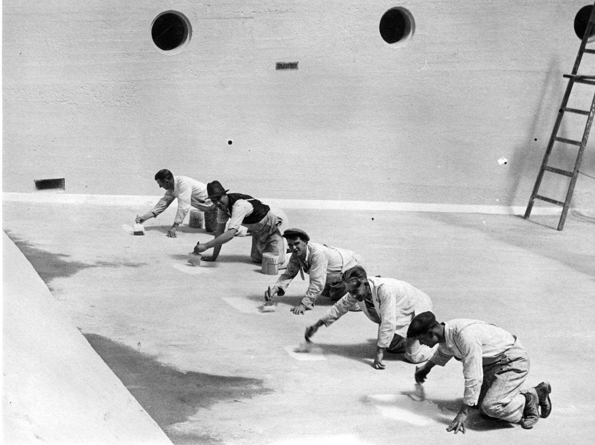 Historical white plaster pool construction