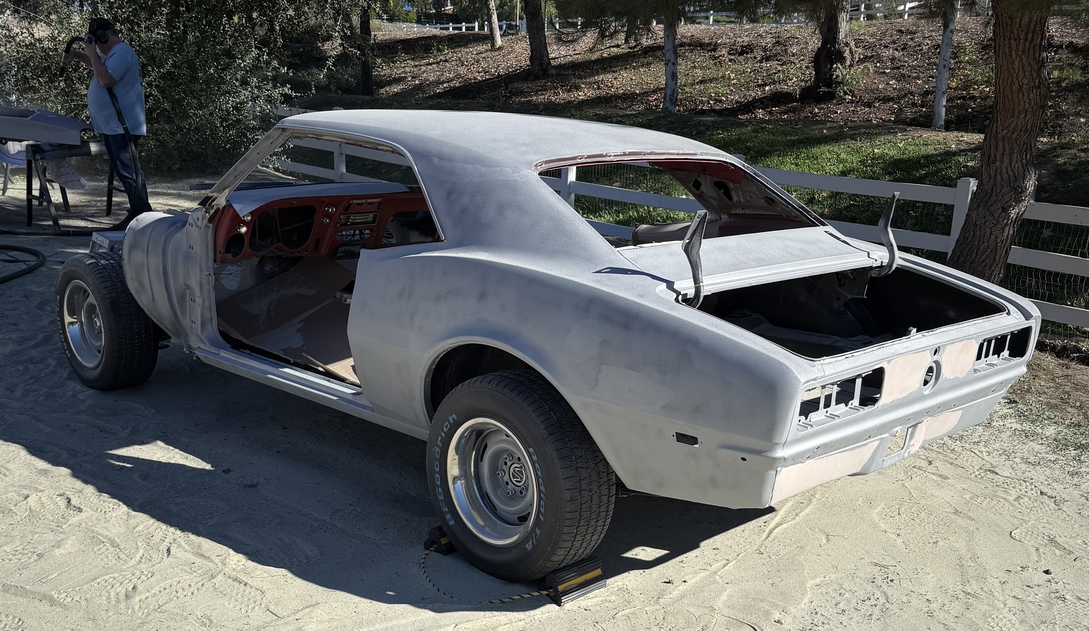 Automotive gallery image 7