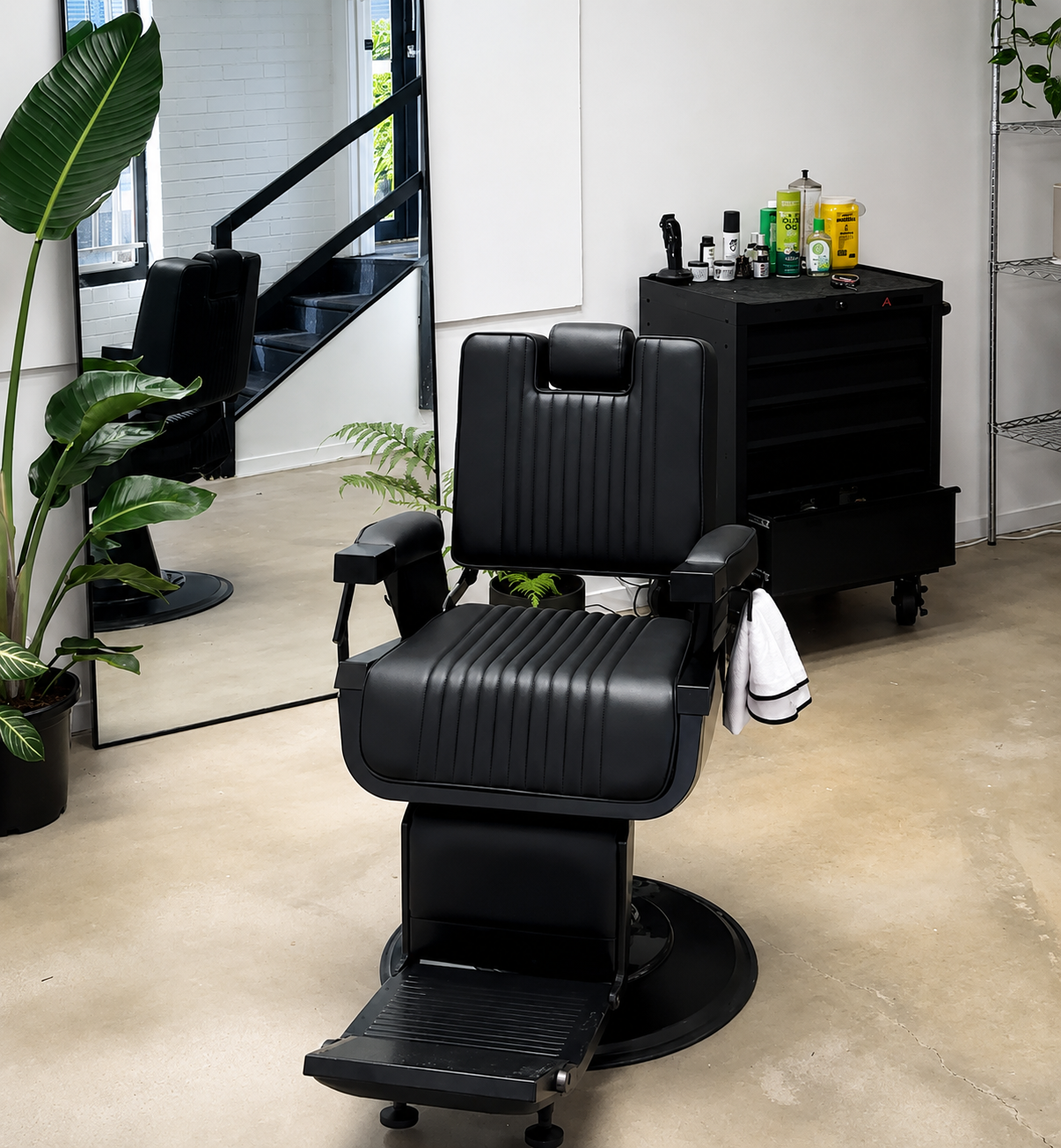 Flows Barber Studio - Premium Haircut and Beard Trim