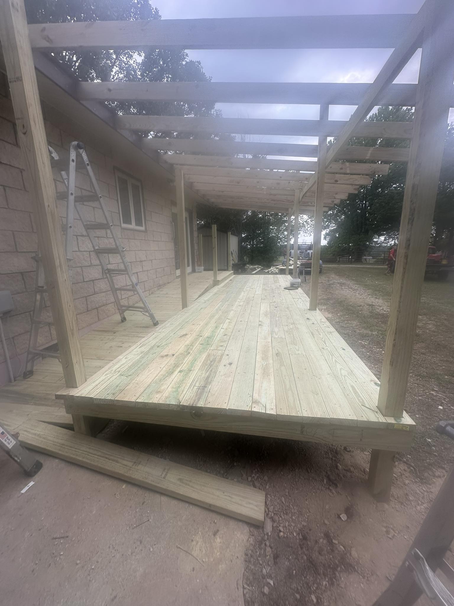 Deck structure
