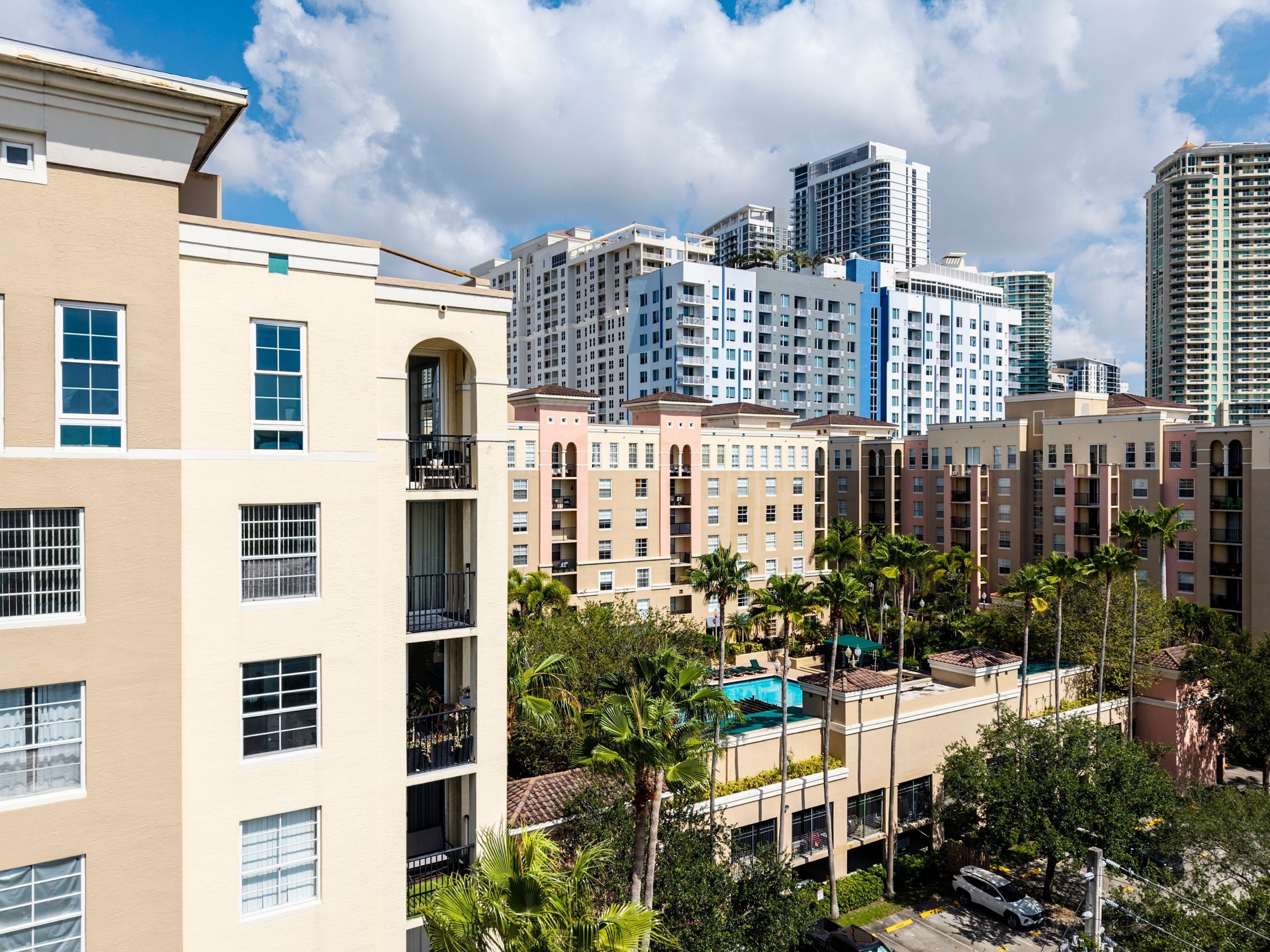 Las Olas by the River Building Exterior