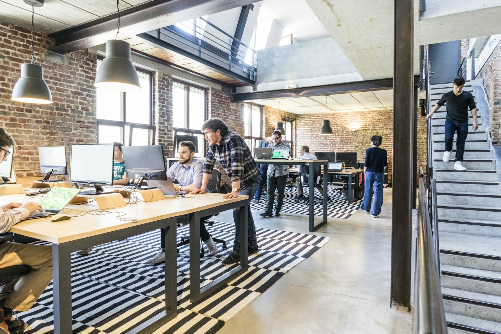 The Detroit Founder's Guide to Building a Brand That Scales Beyond Michigan