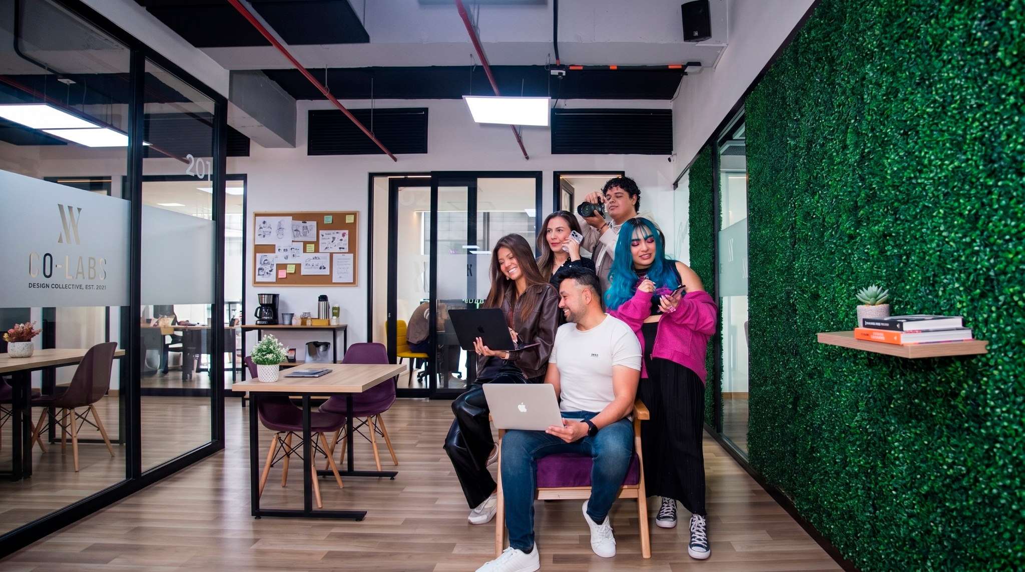 Equipo Neofy - Expertos en Marketing Digital, SEO y Automatización en Bogotá