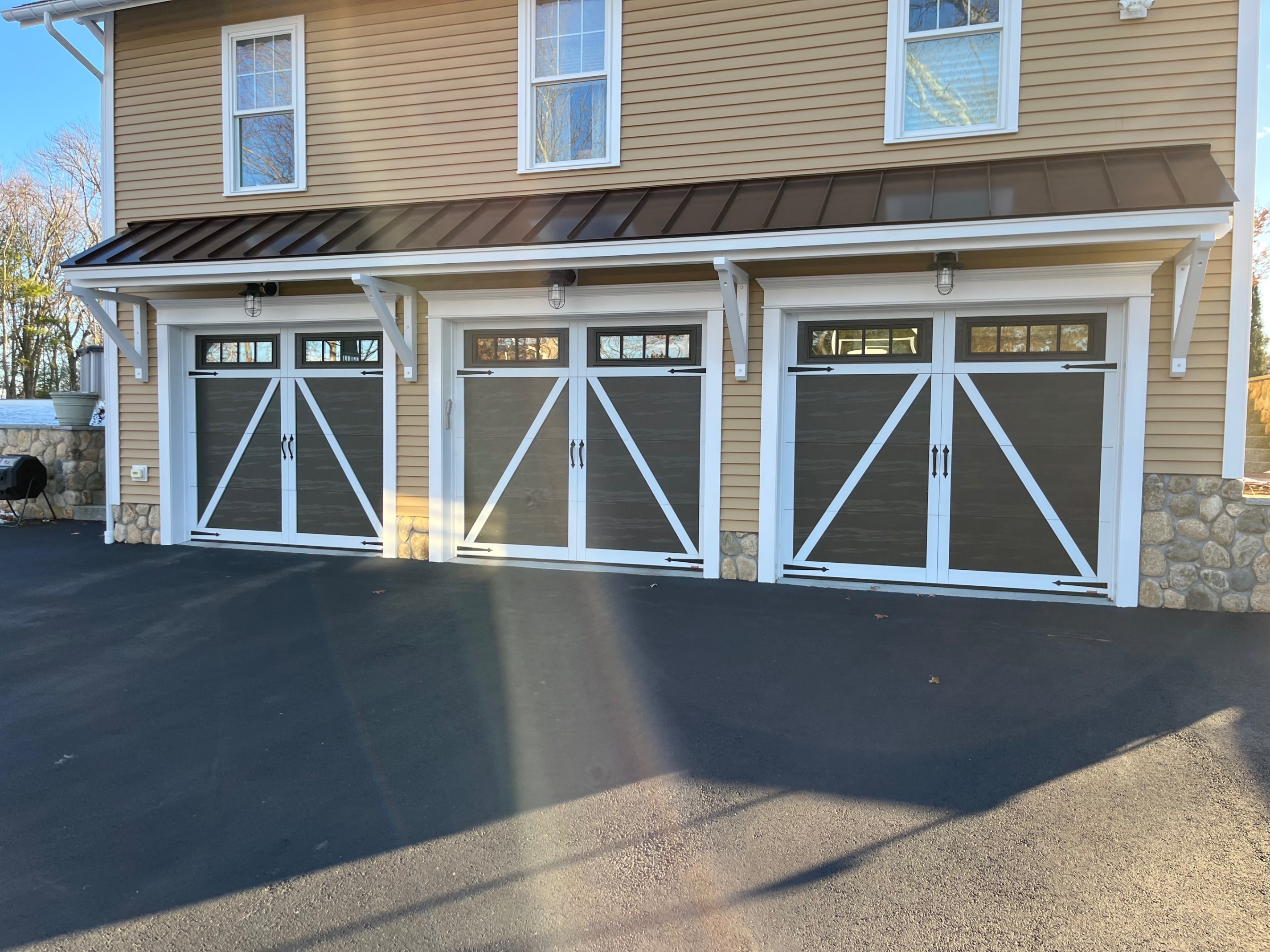Completed garage door project 19
