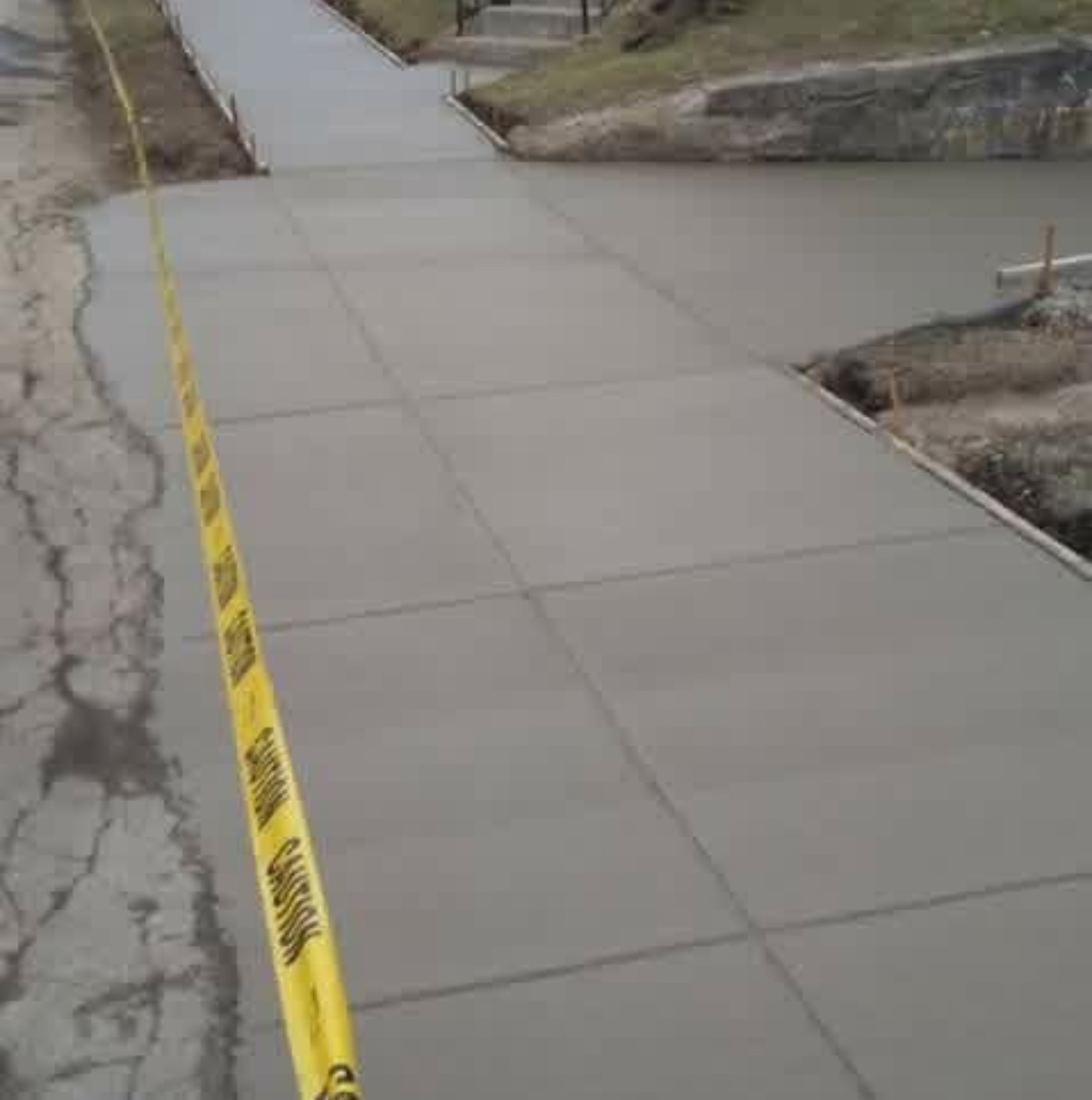 New Concrete Sidewalk