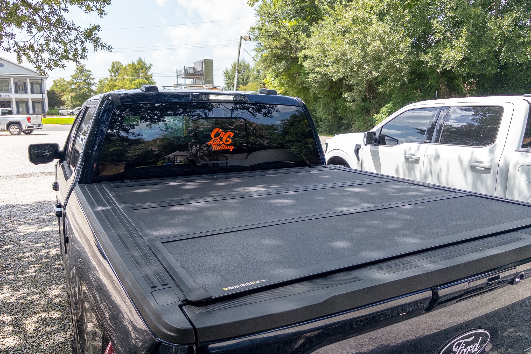 RealTruck Premium Bed Cover