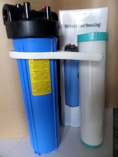 Housing & Refillable Cartridge