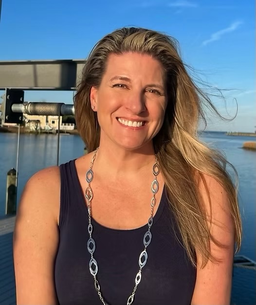 Toni Colton, FNP-C