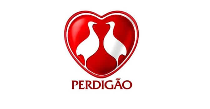 Aves e temperados da marca Perdigão no Frigorífico Big Frango em Guarajuba Aves e temperados da marca Perdigão no Frigorífico Big Frango em Guarajuba