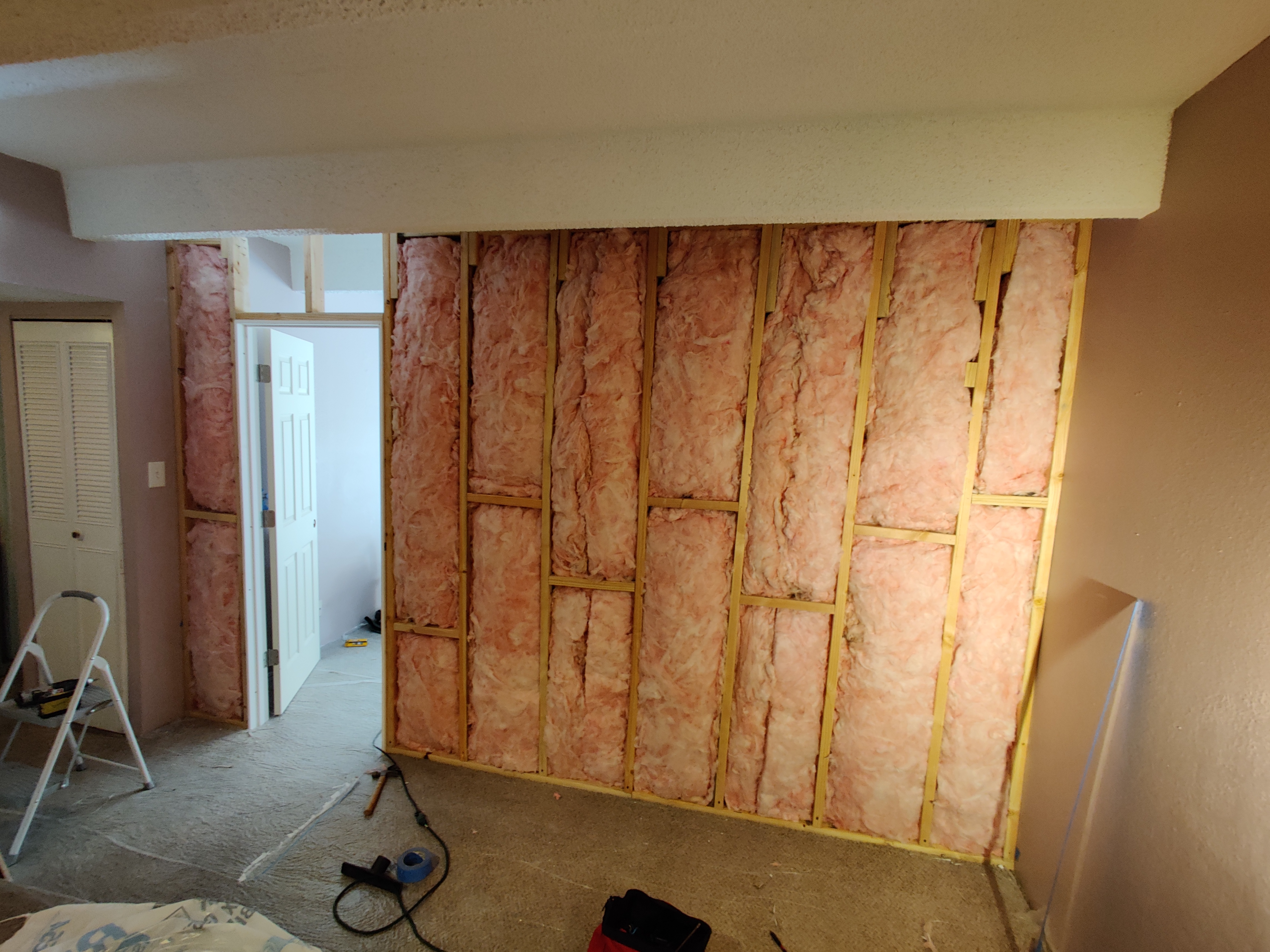 Light carpentry, framing and insulation work