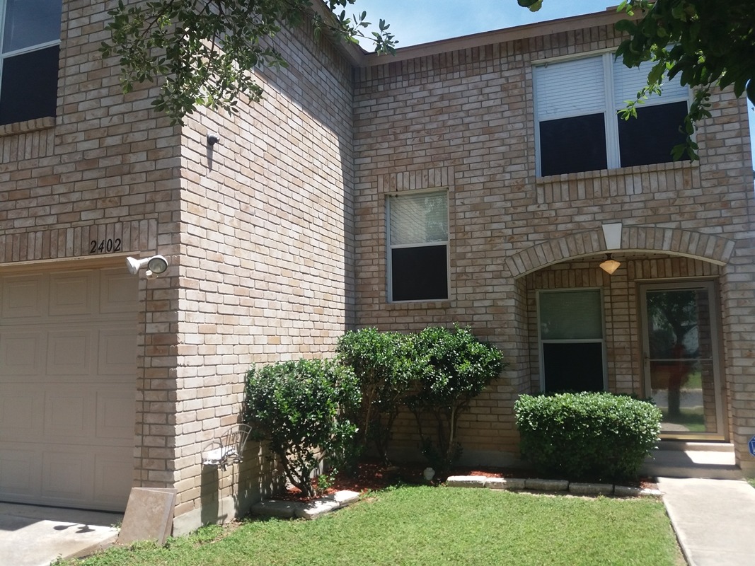 2402 Keithshire Creek Front Exterior
