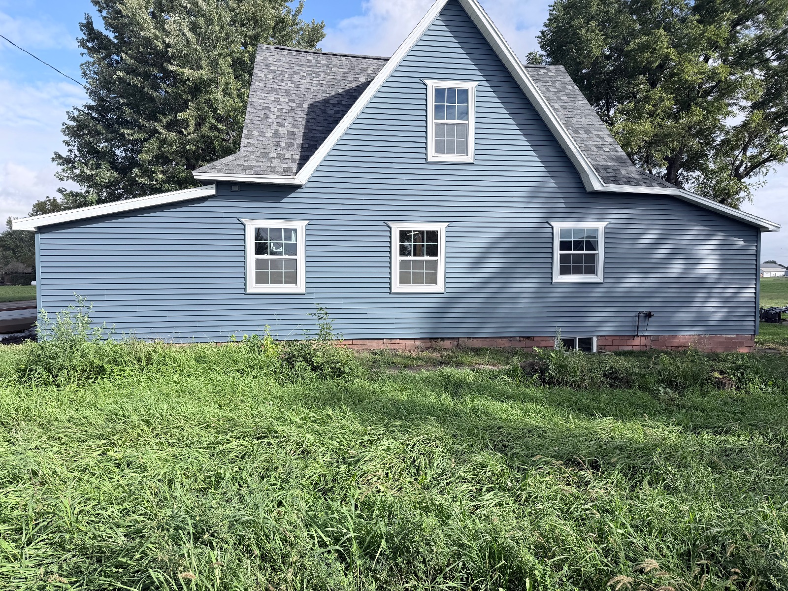 Full Farmhouse Siding Wrap & Gable Trim