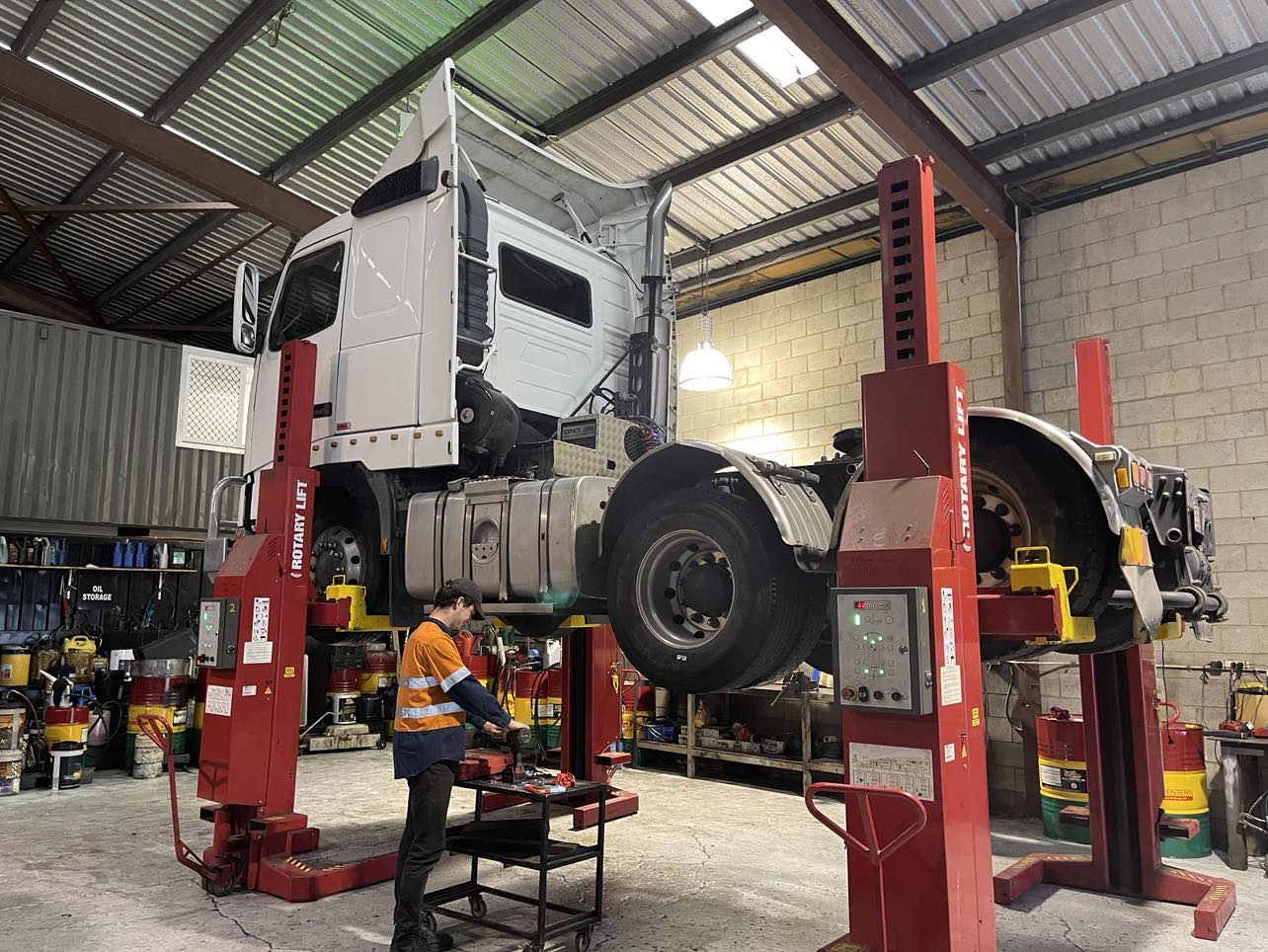 Logbook Servicing