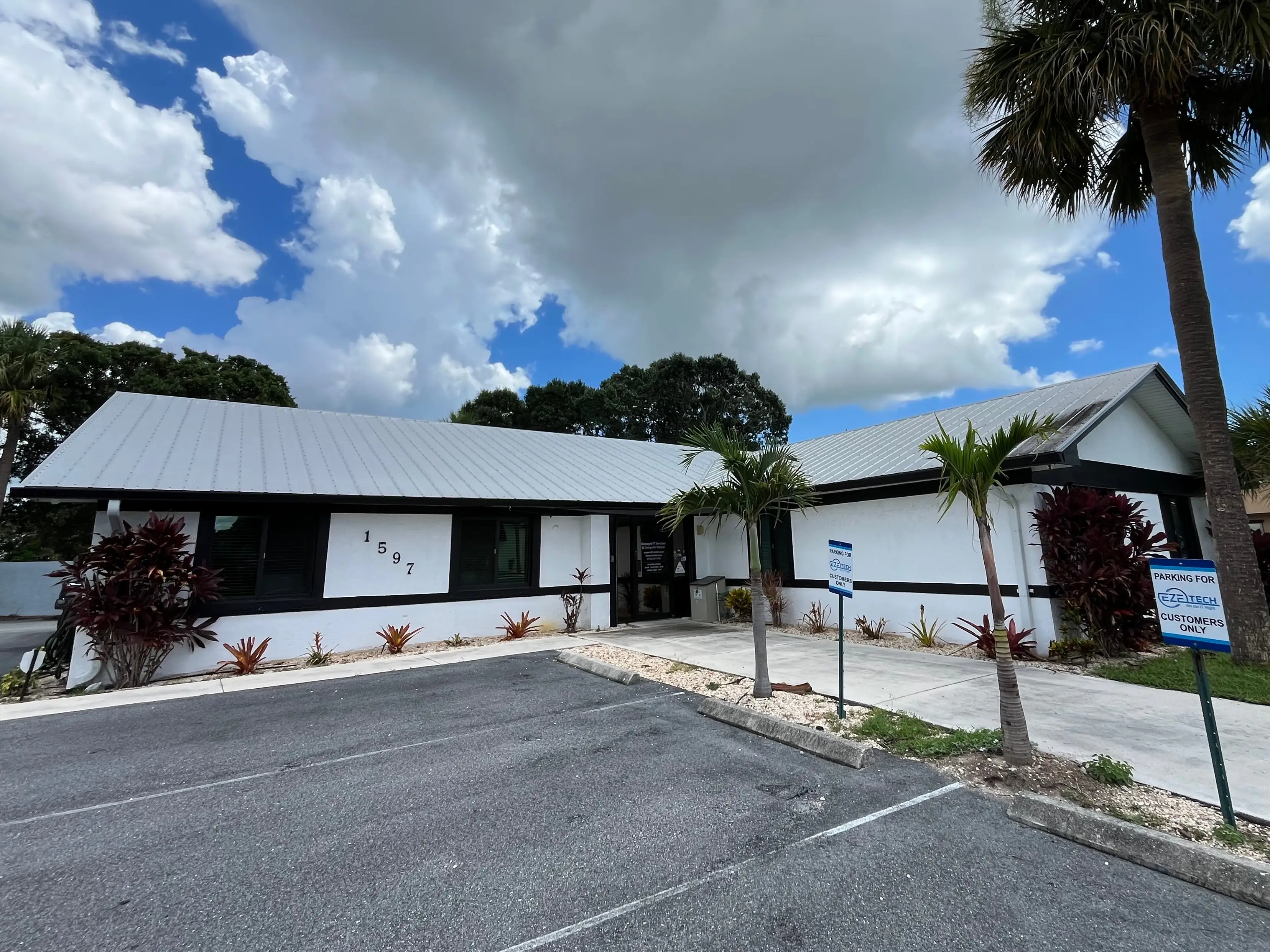EZETech IT support office at 1597 SE Port St Lucie Blvd, Port Saint Lucie, Florida