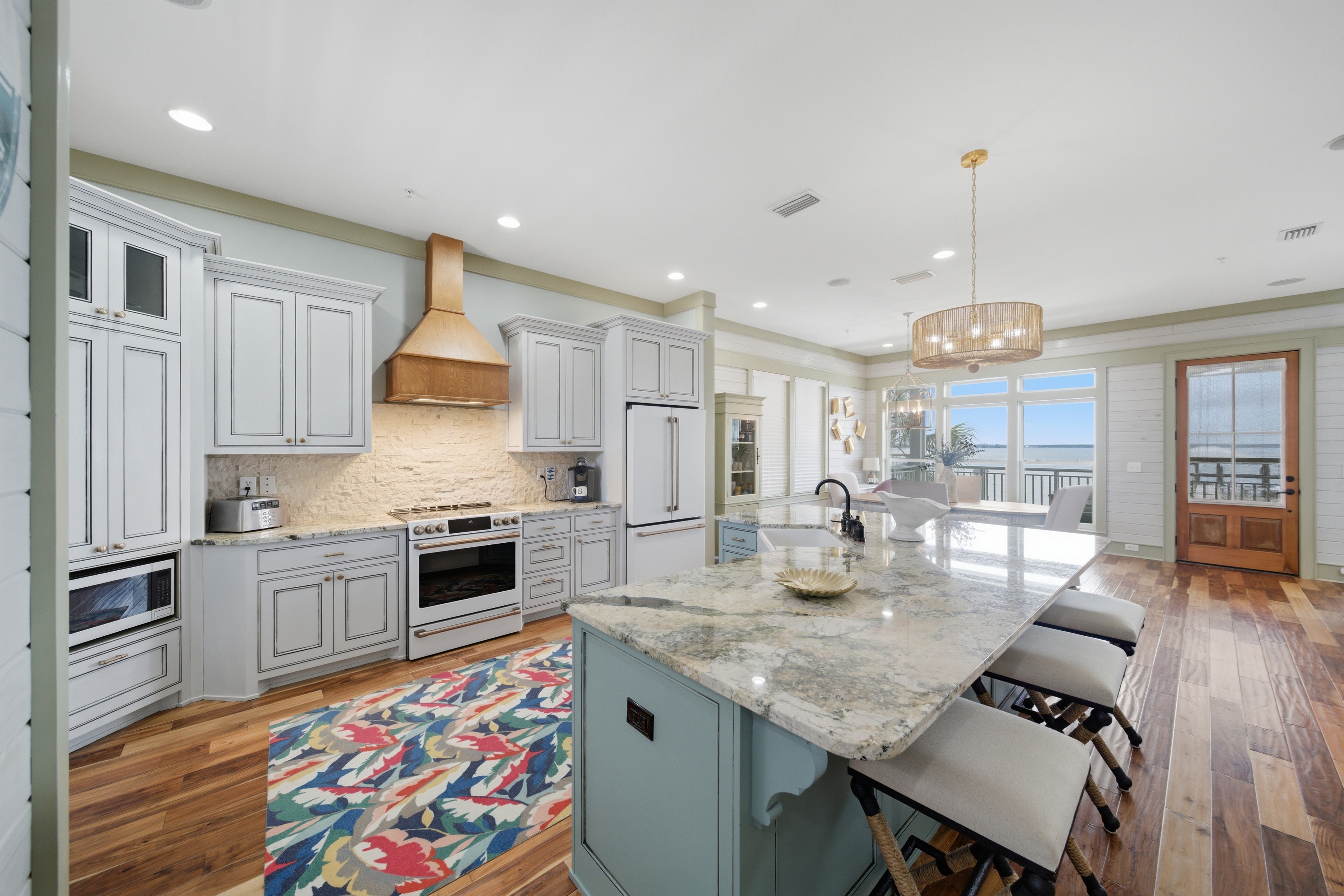 Open concept kitchen and dining area
