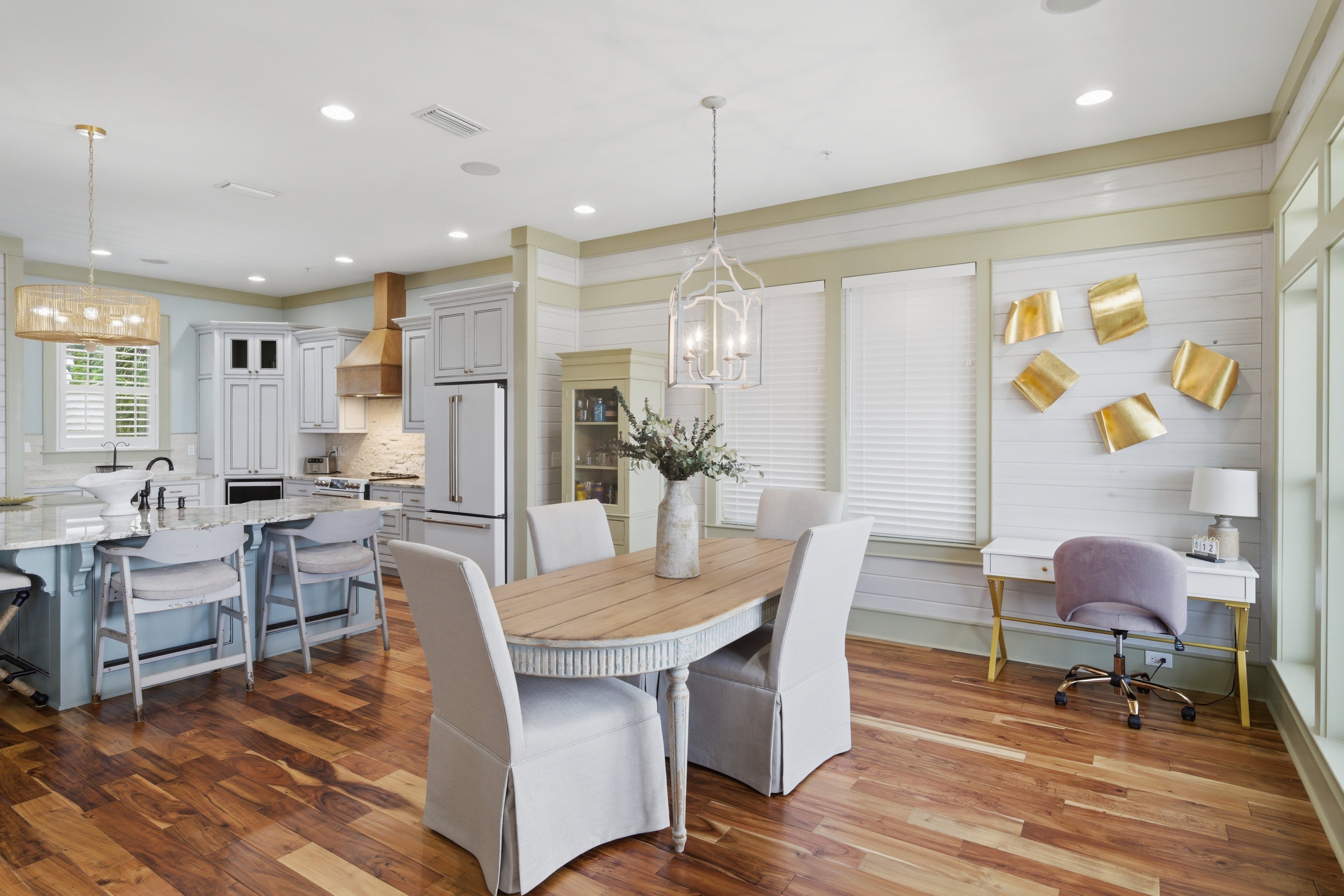 Dining room with gold accents