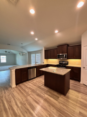 Move In / Move Out Cleaning