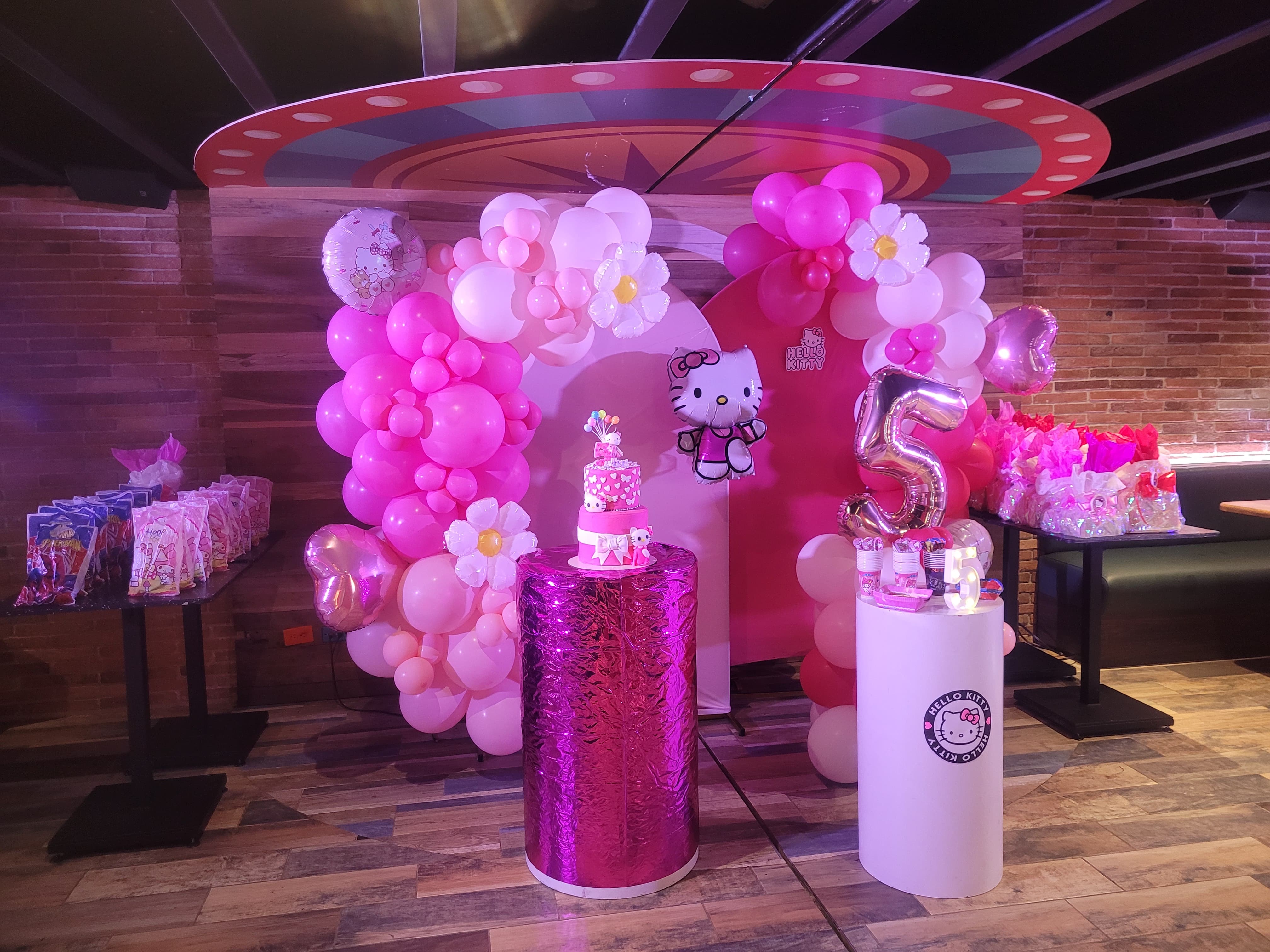 Decoración Hello Kitty