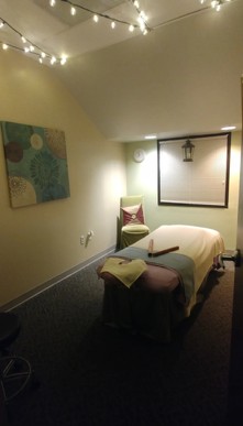 Private massage therapy room