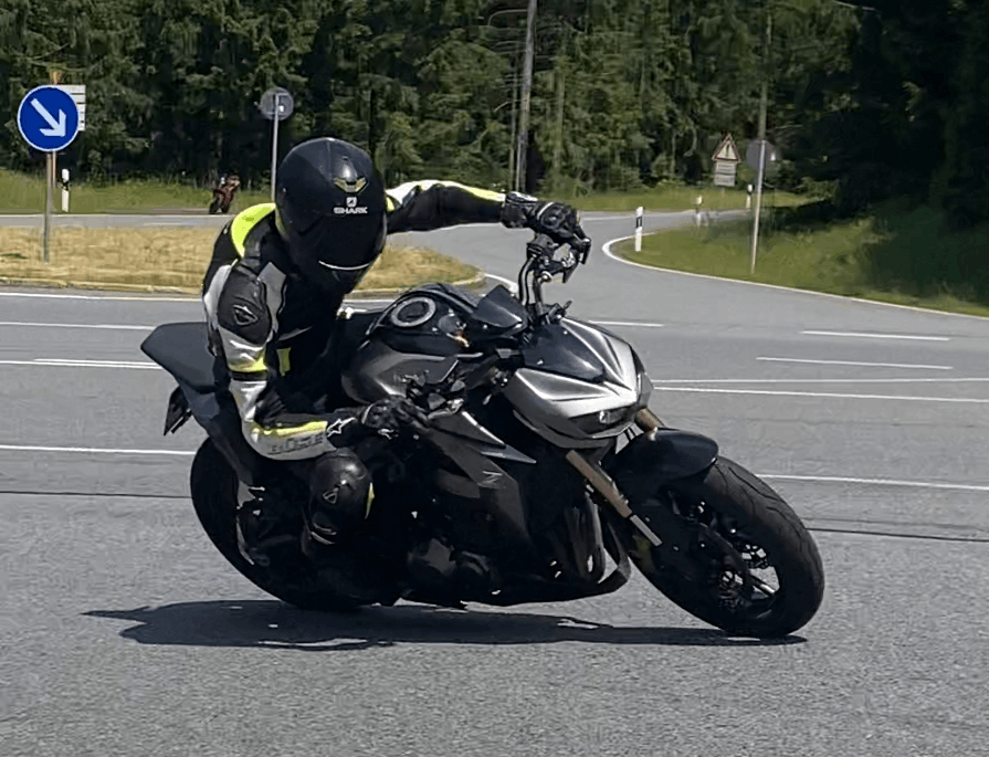 Motorrad fahren