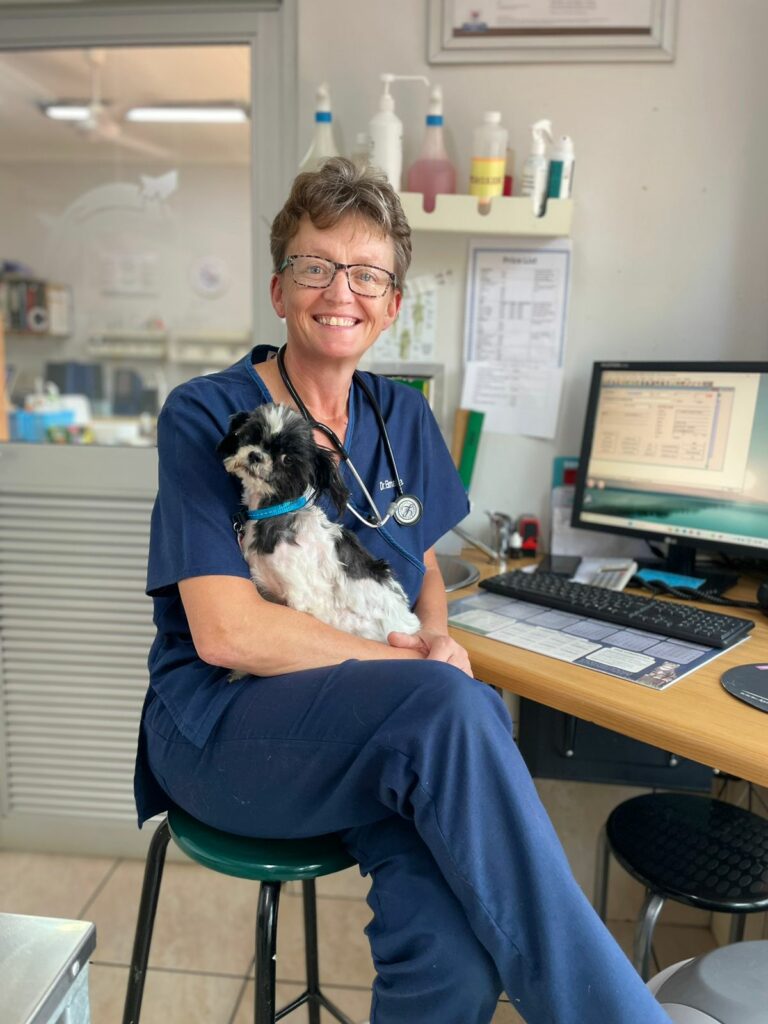 Dr Elmarie van Tonder