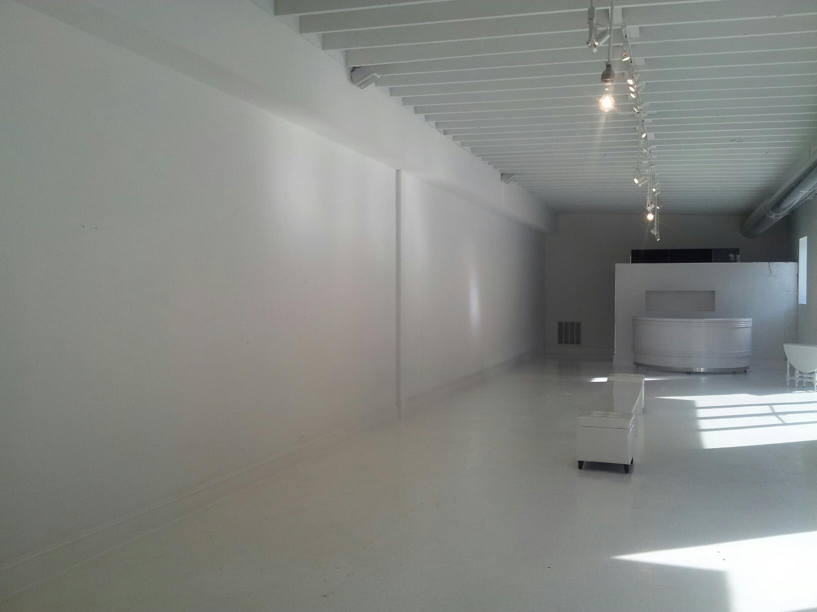 Blanc Gallery