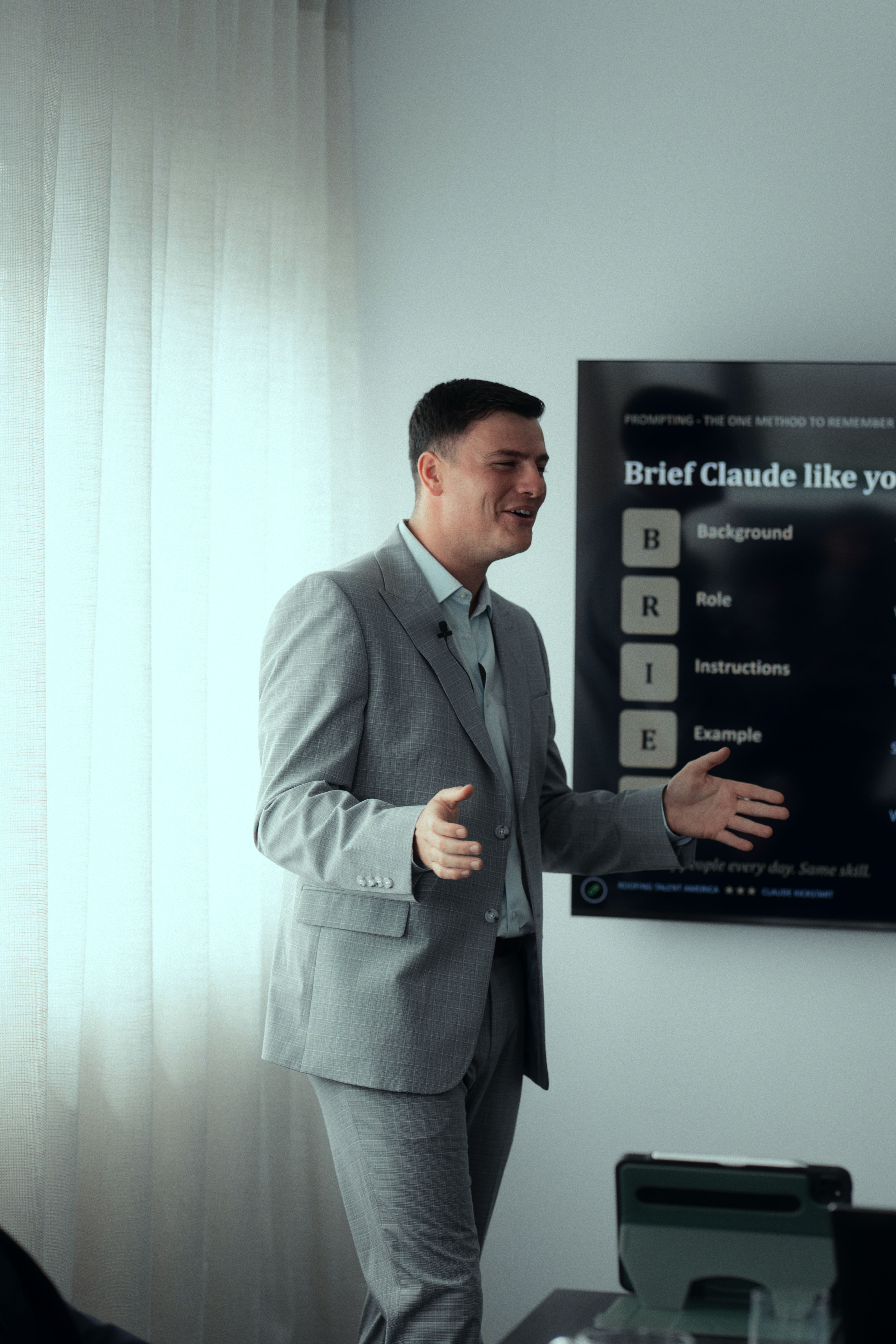 Teaching the BRIEF prompting method during the workshop