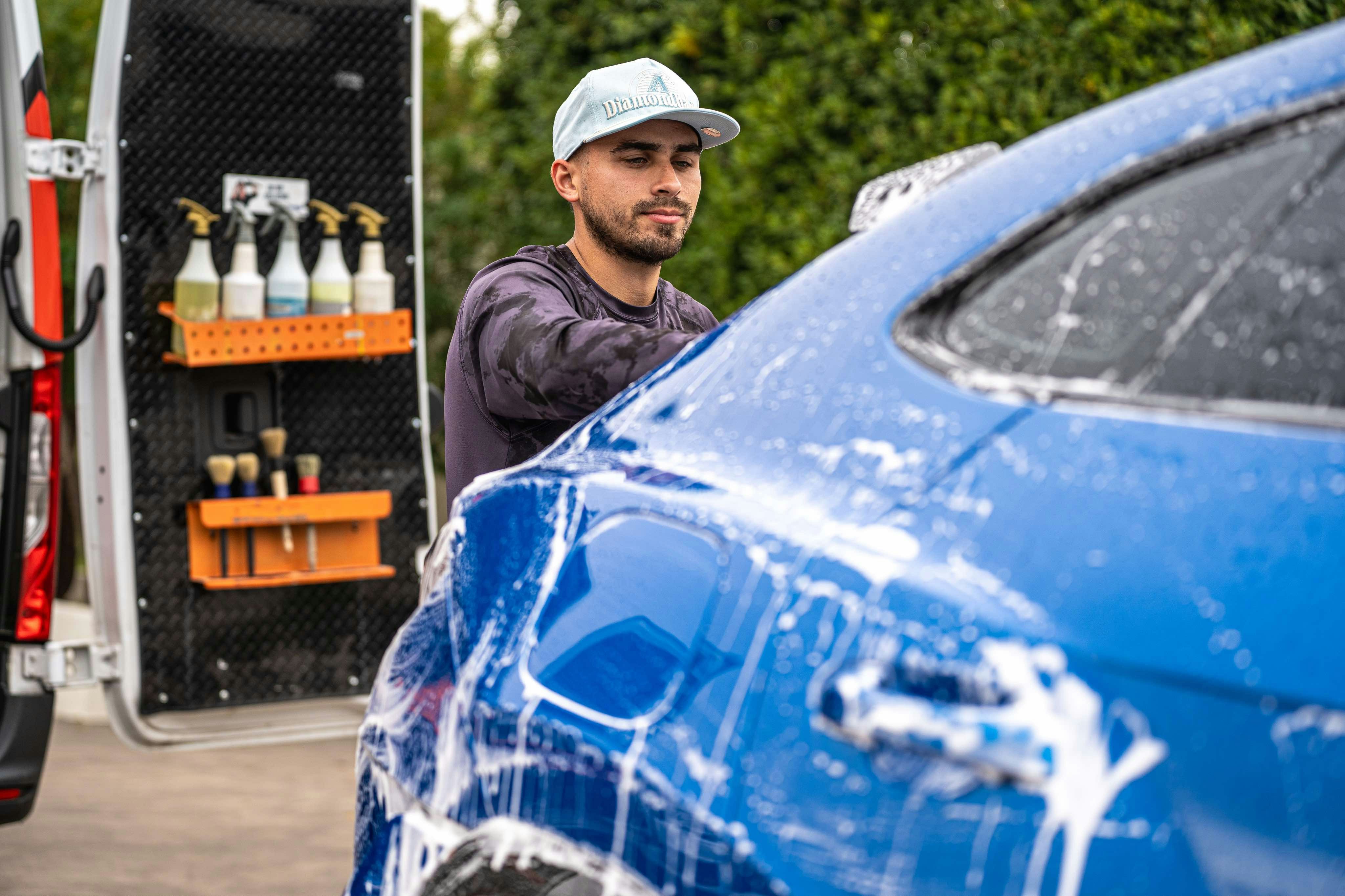 CAR DETAILING