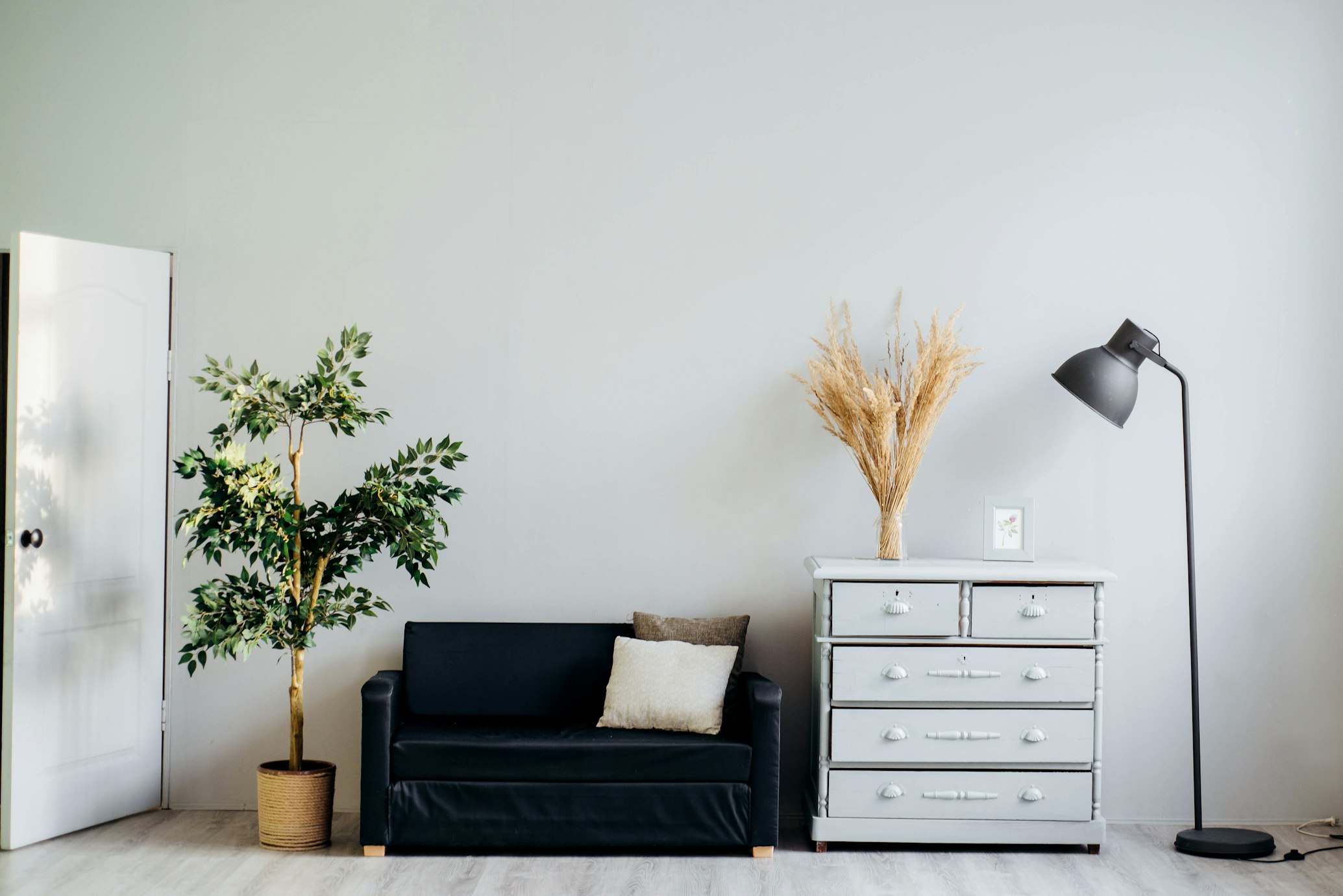 The Ultimate Guide to Choosing Exterior Paint Colors