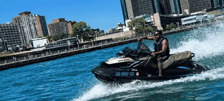 2-Hour Adventure jet ski rental in Detroit