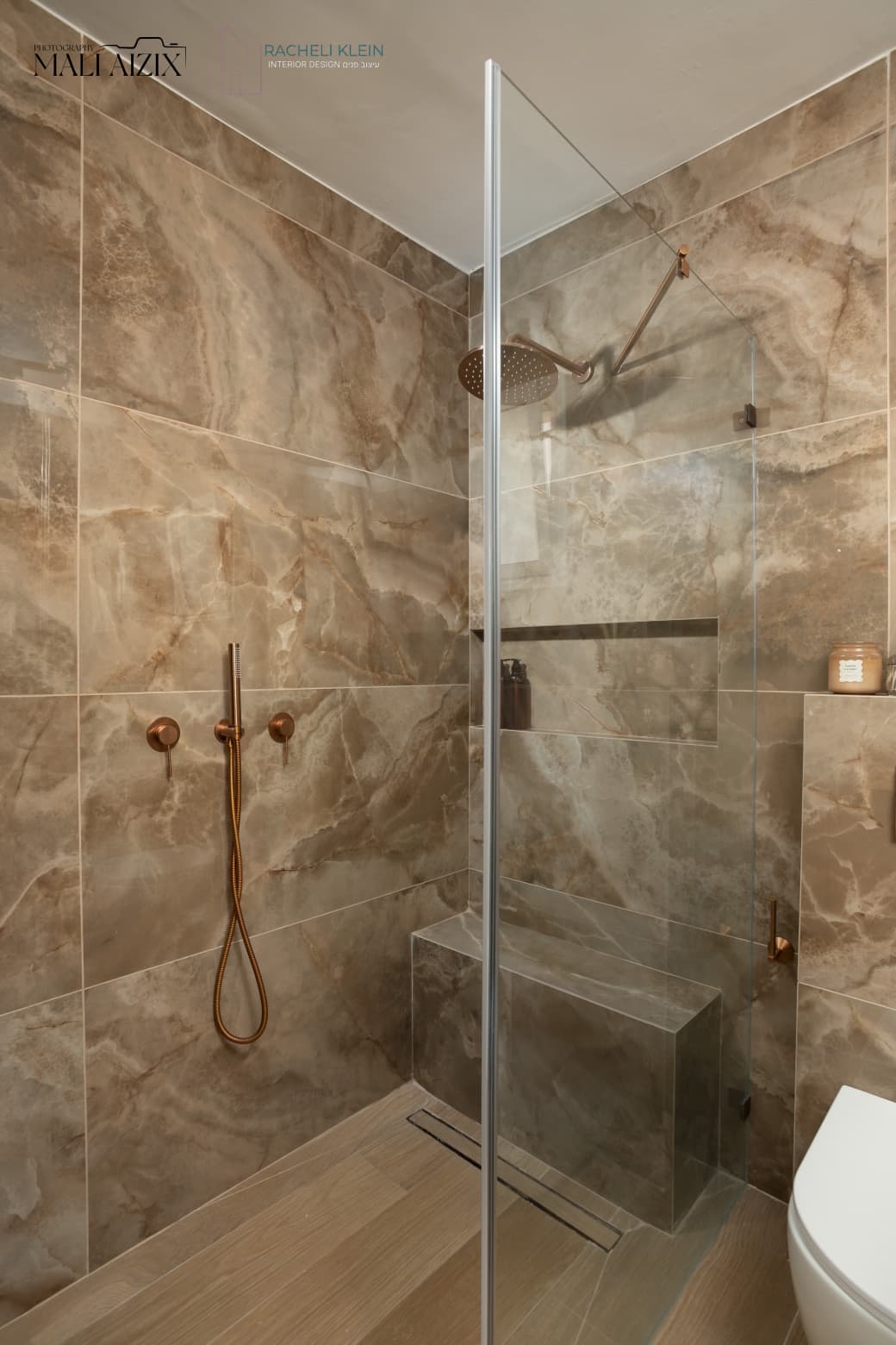 Luxurious custom shower design in Israel by Racheli Klein