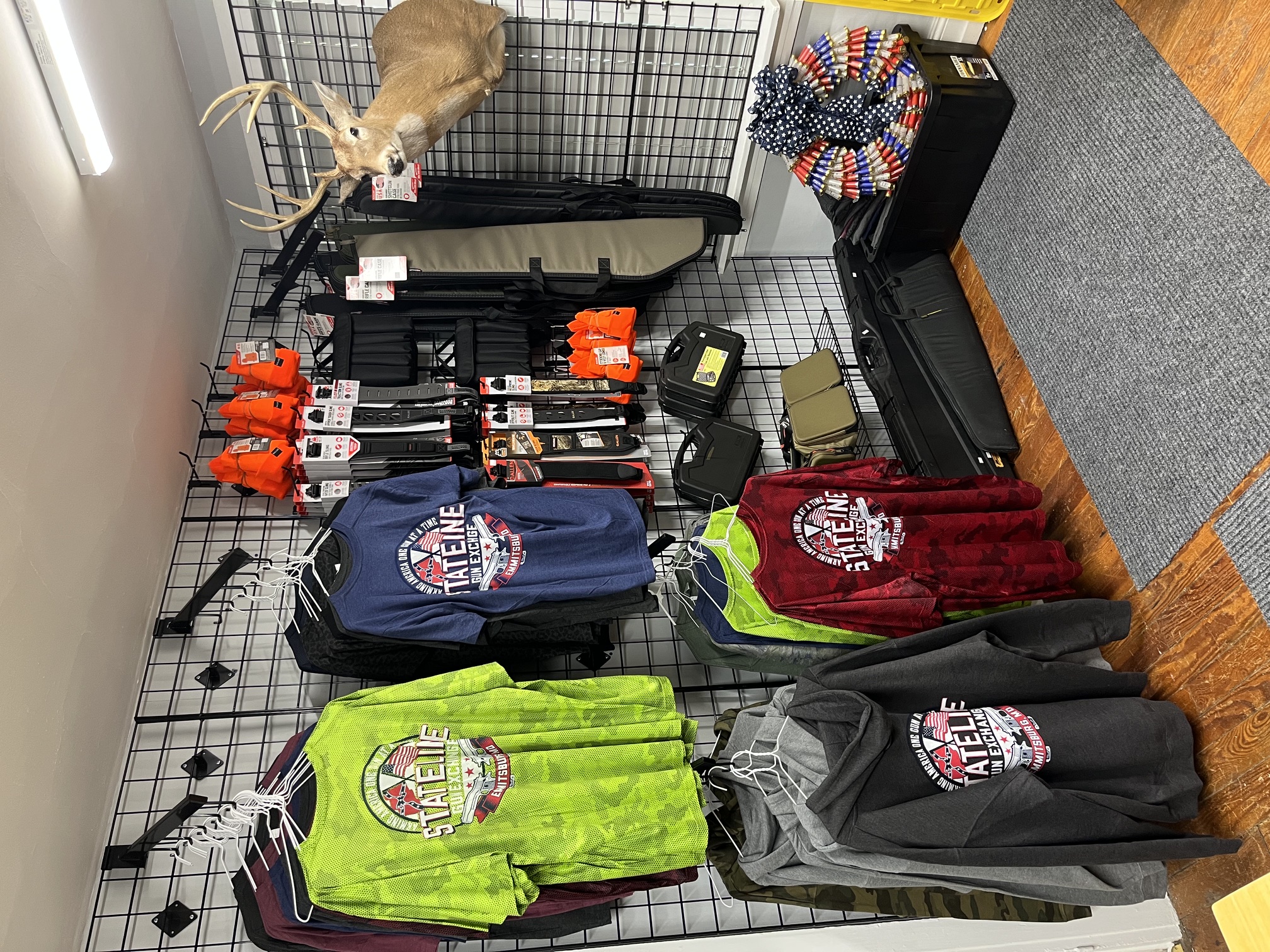 Merchandise image 4