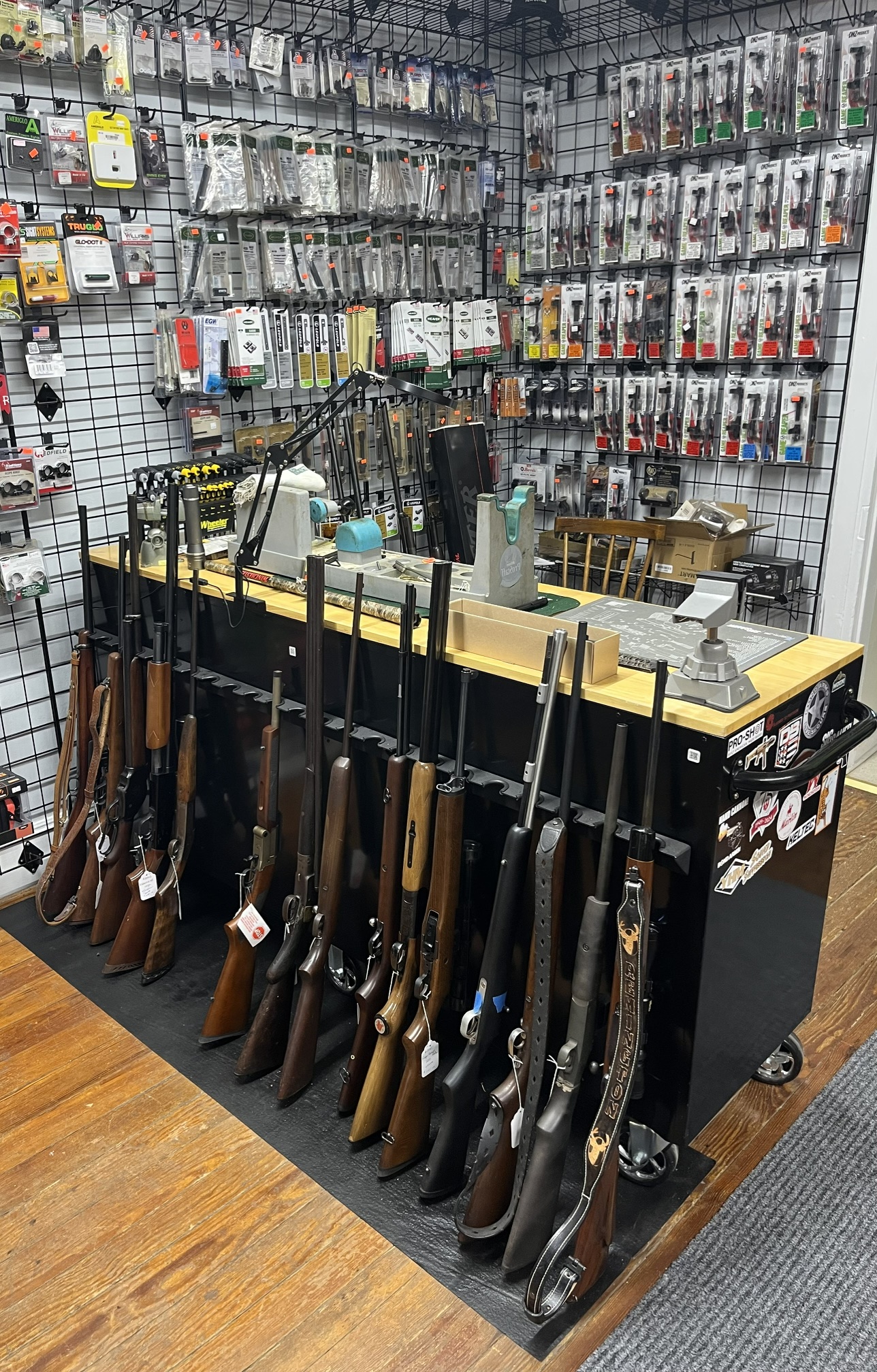 Store image 8