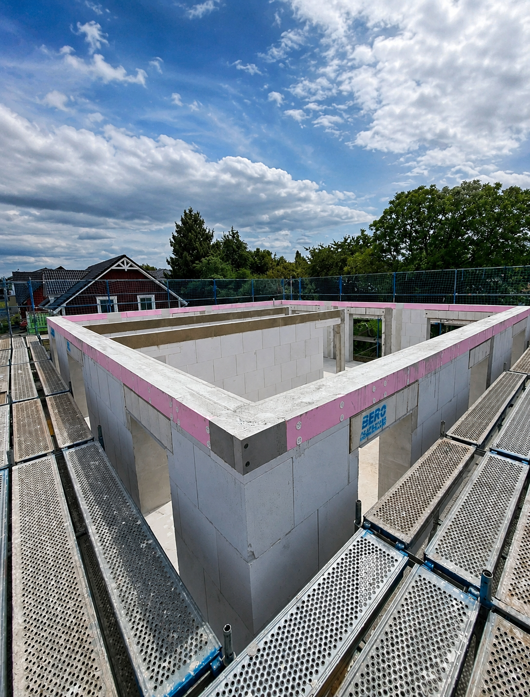 Rohbau Einfamilienhaus Celle Vorher