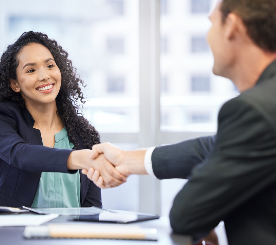Agent speaking with clients