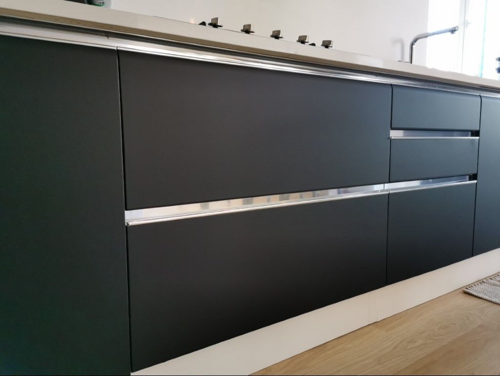 Kitchen Wrap Installation Before and After