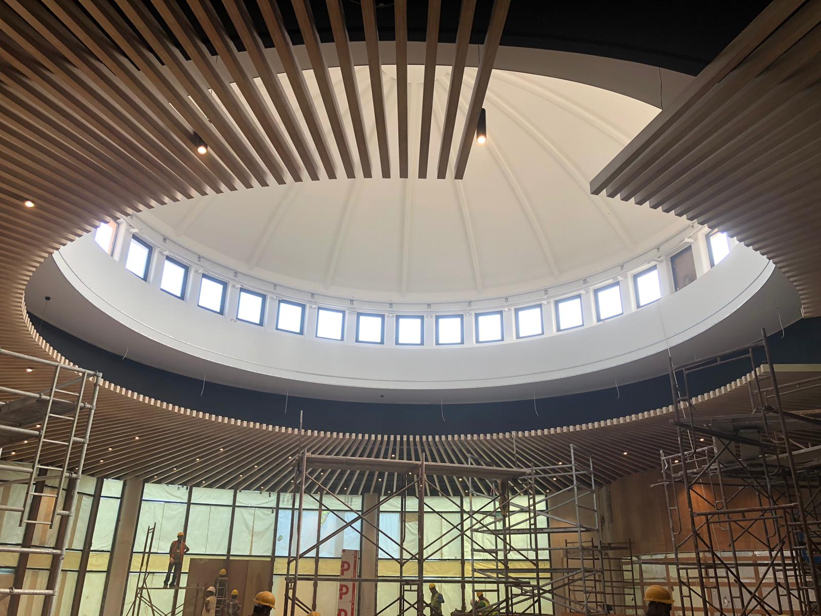 Ritz-Carlton spa ceiling detail with diffused light