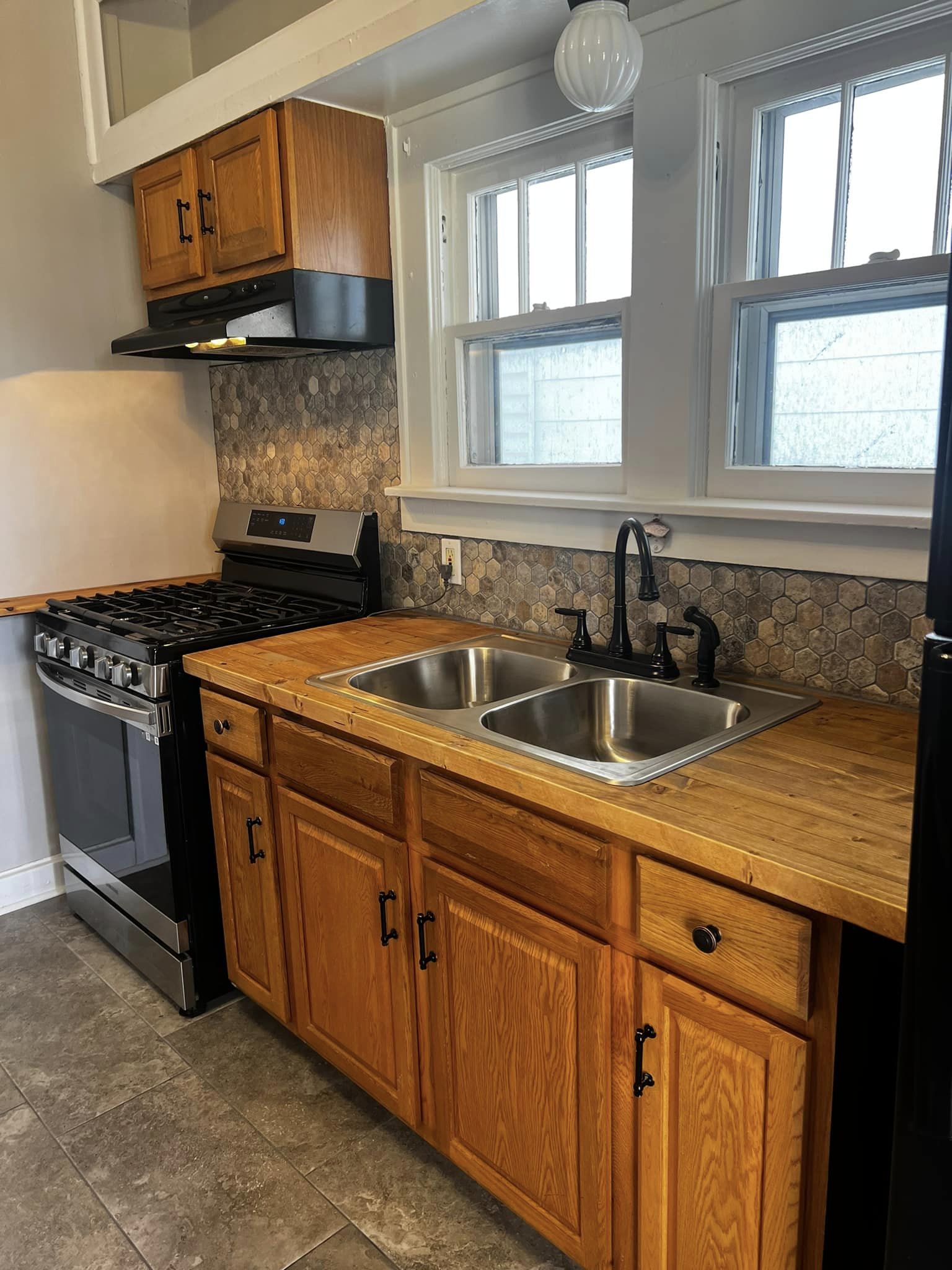 Finished kitchen remodel by A Kingdom Construction Co.