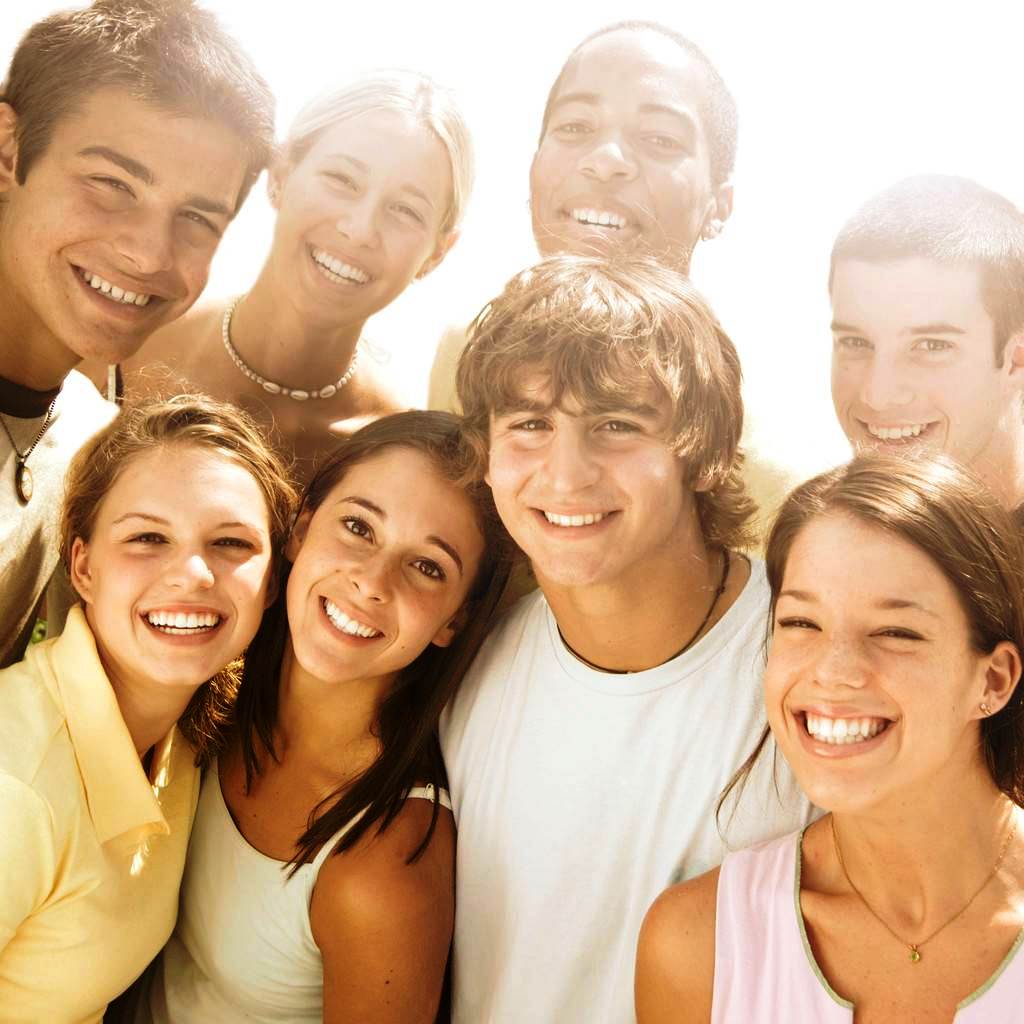 JOVENES