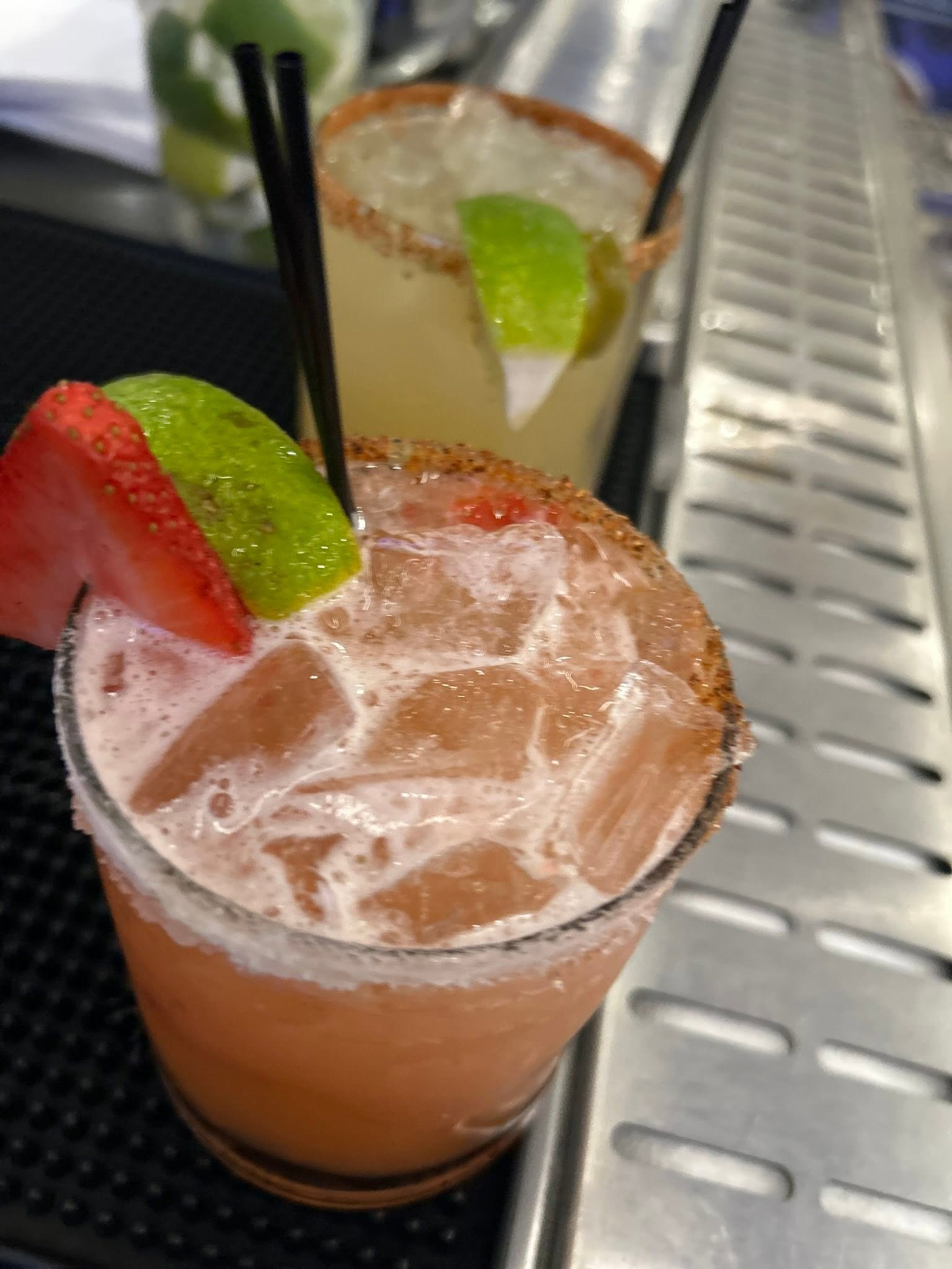 Margaritas with Strawberry and Lime