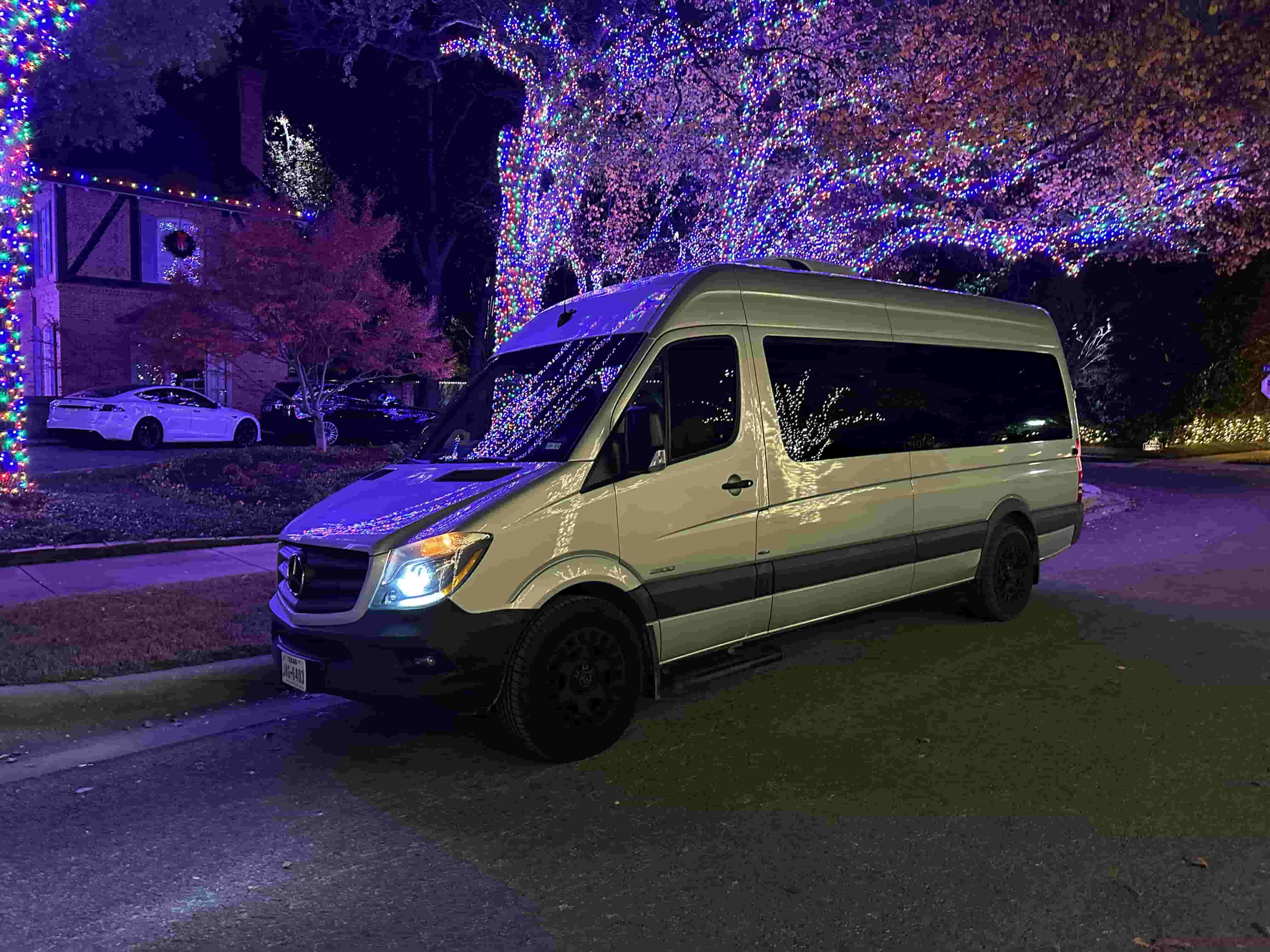 Mercedes Sprinter Limos, Executive & Vans view 5