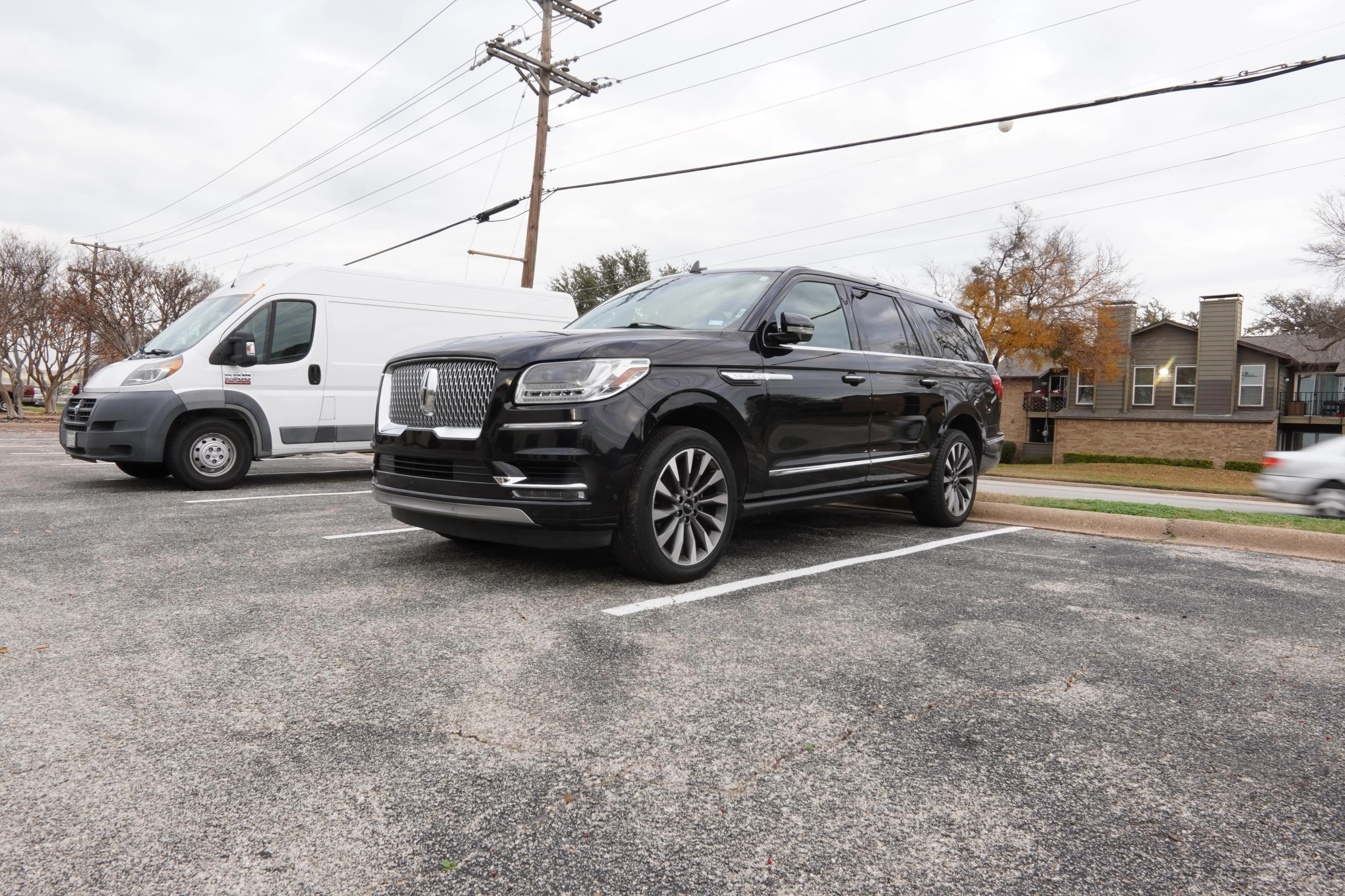 Luxury SUVs view 5