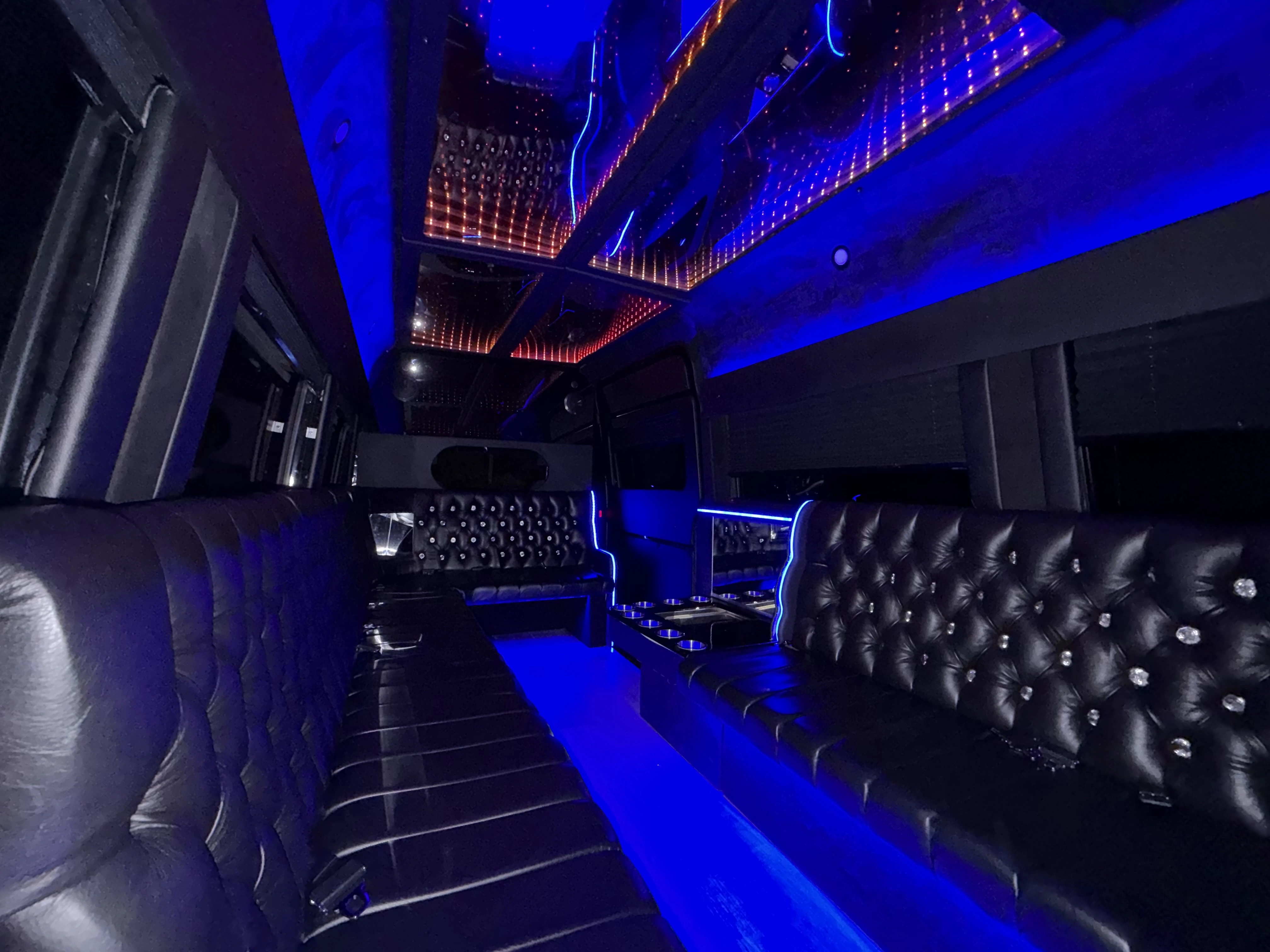 Mercedes Sprinter Limos, Executive & Vans view 9