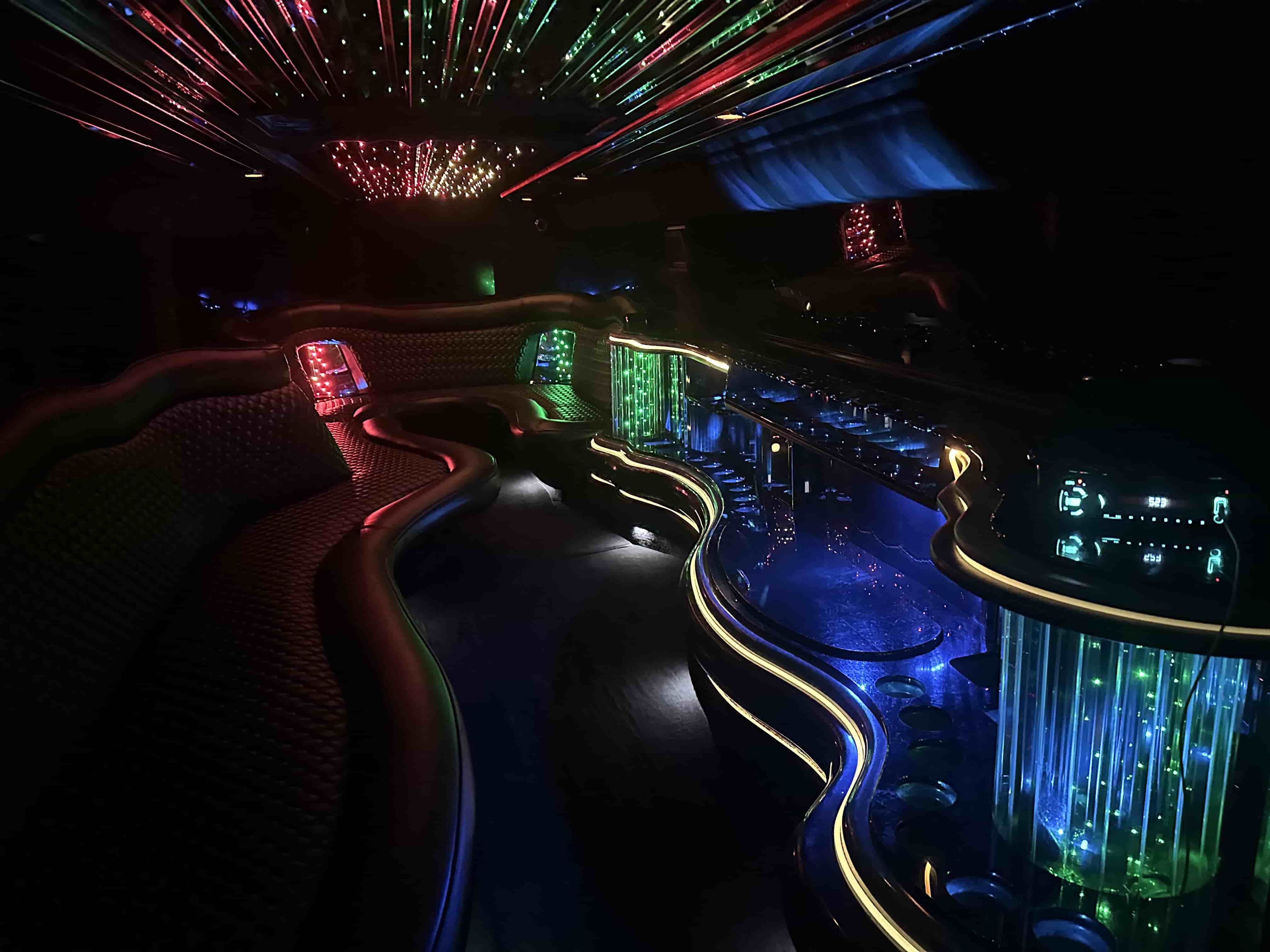 H2 Hummer Limo view 5