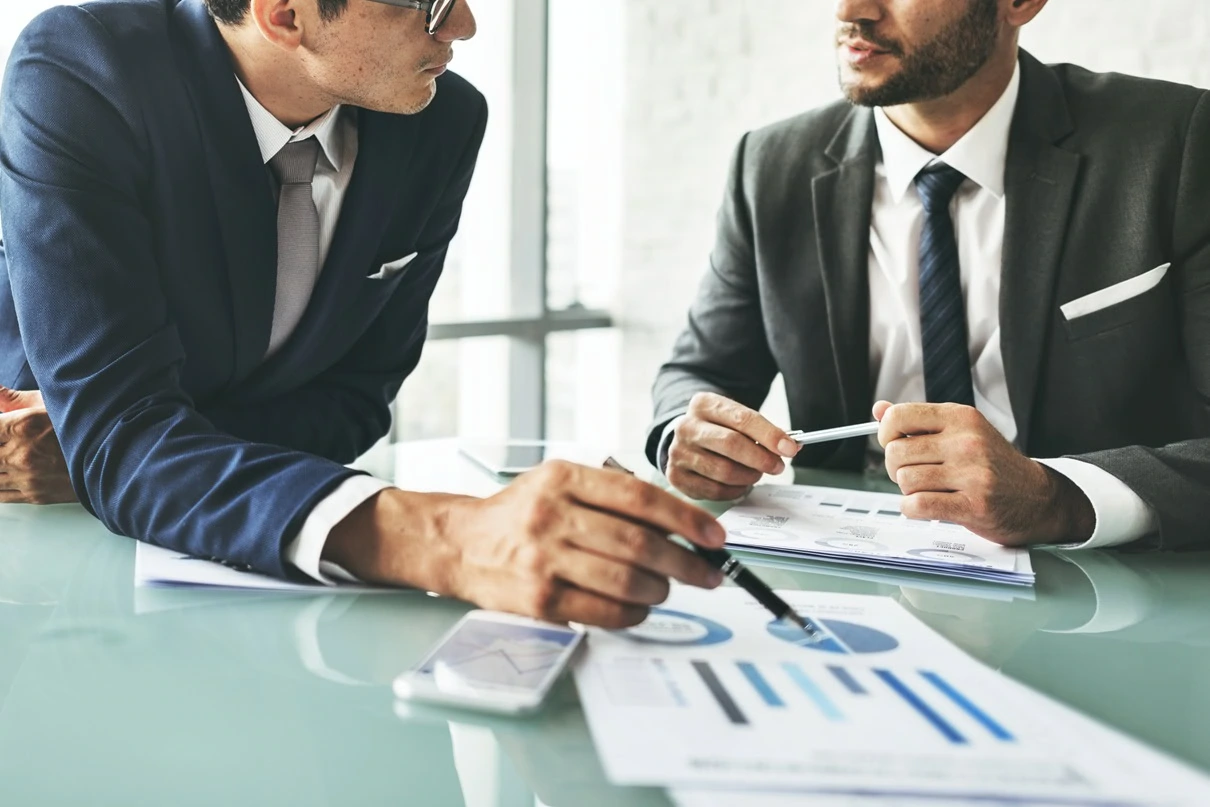 Kuner Law consultation with clients in Mississauga — civil litigation and legal services