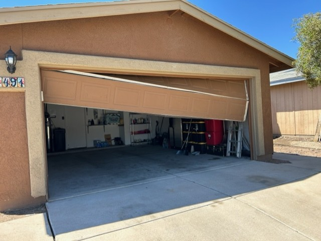 Garage door repair in El Centro, CA