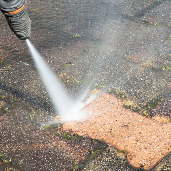 Pressure Wash Services in Southern Illinois by Restoration Connection