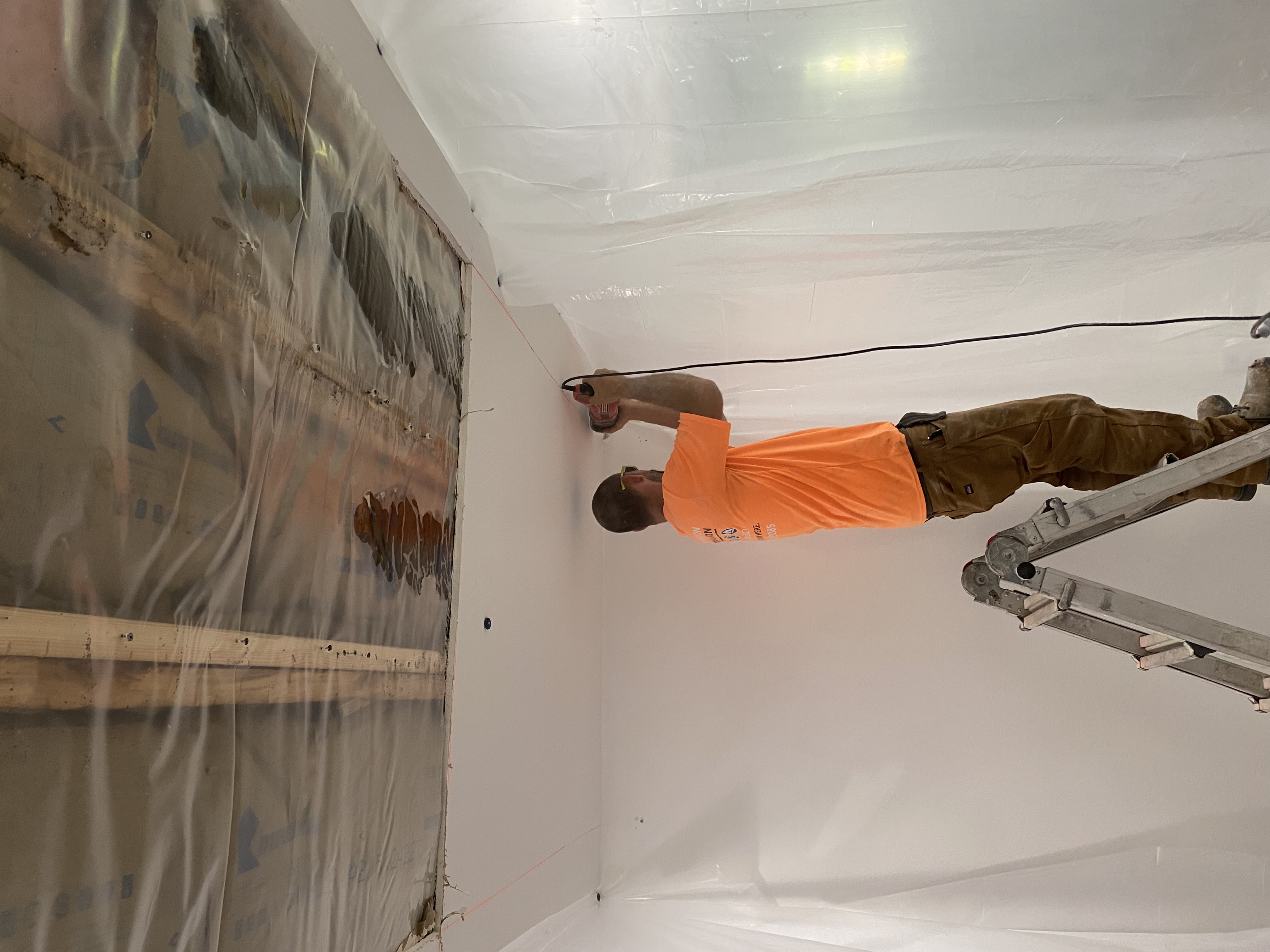 Rebuilds Services in Southern Illinois by Restoration Connection