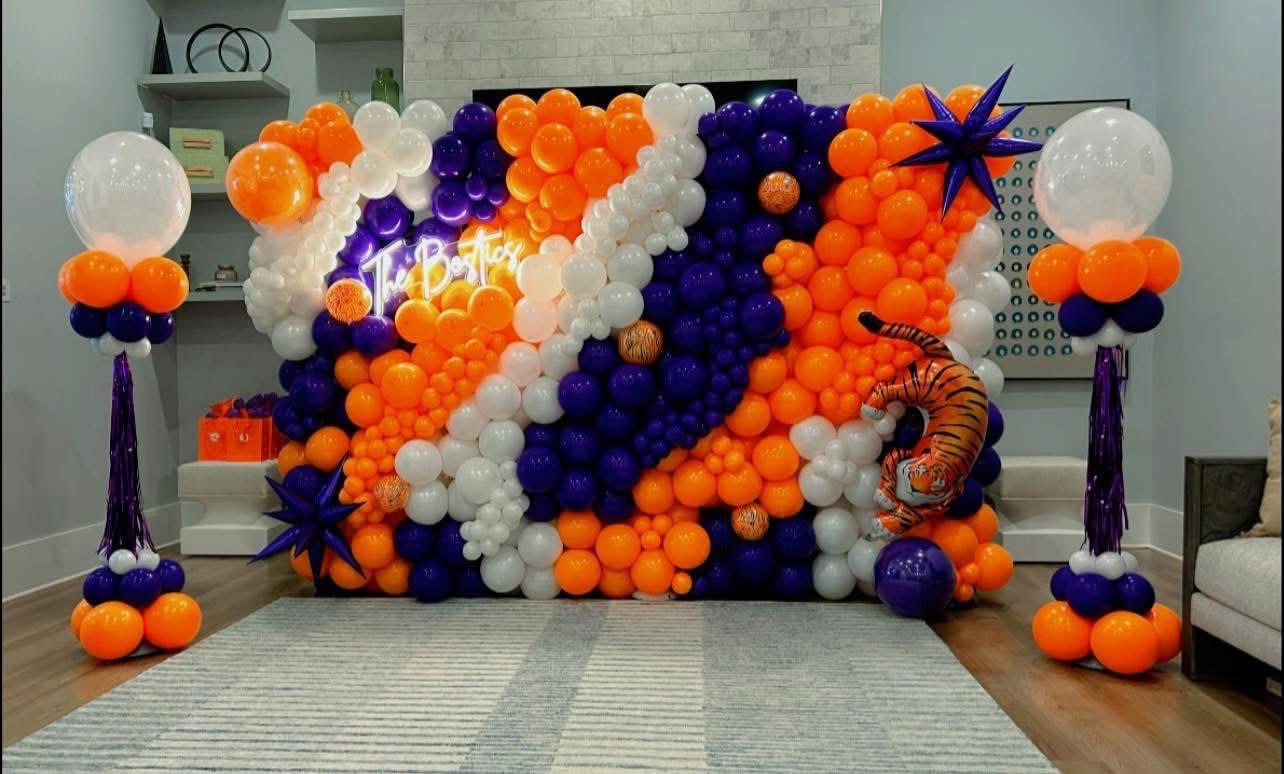 Custom Balloon Wall