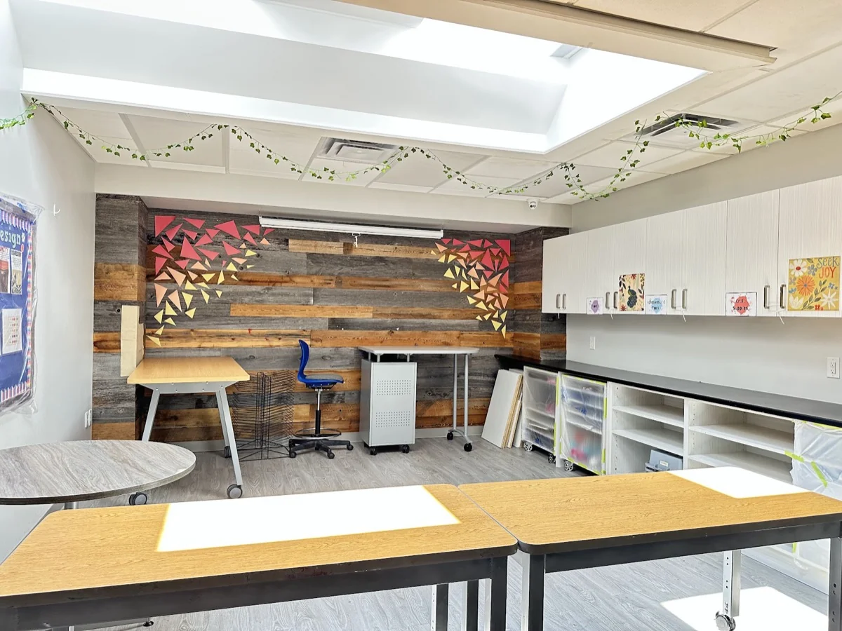 Interior of the Scholar's Studio classroom at Ashwood Glen.